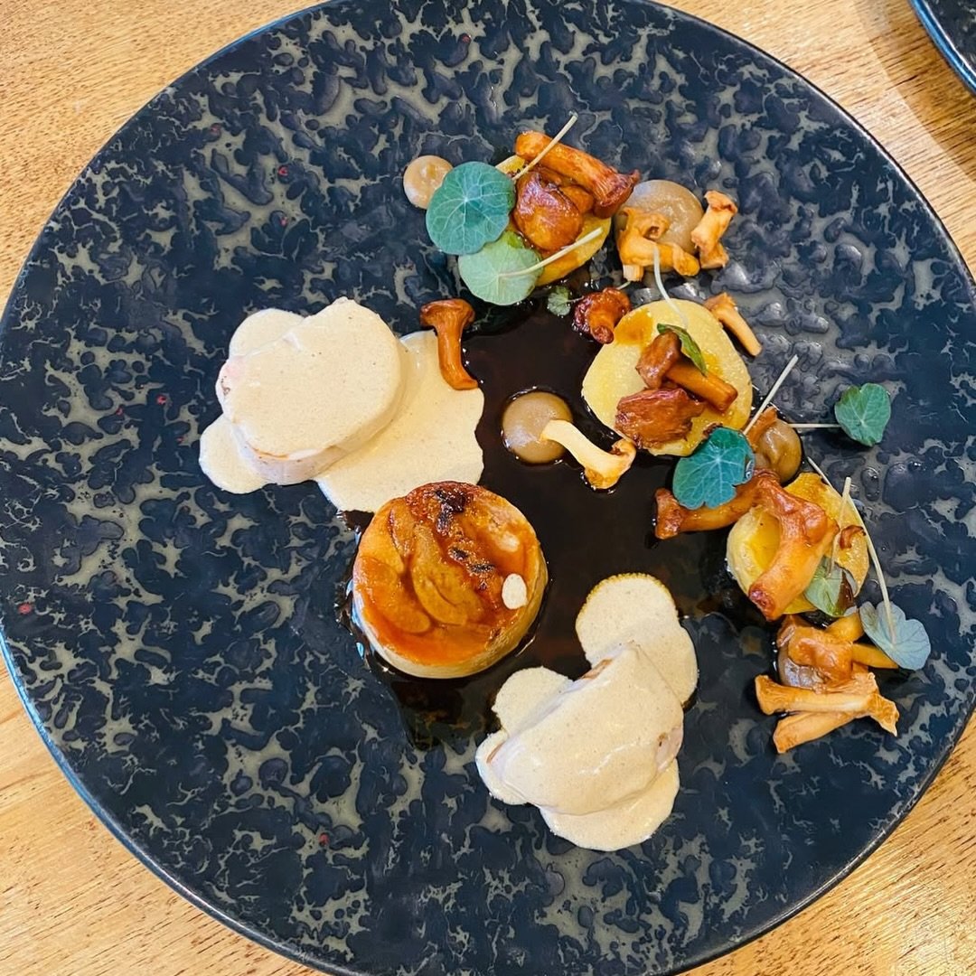 CAPUCINE
Raifort, poivr&eacute;,relev&eacute;.

1. @simplexitecaen / @blognote_de_marie 
2. @lepavedauge 
3. @sochamorgan 
4. @lepavedauge 
5. @jeffcuisinesincere