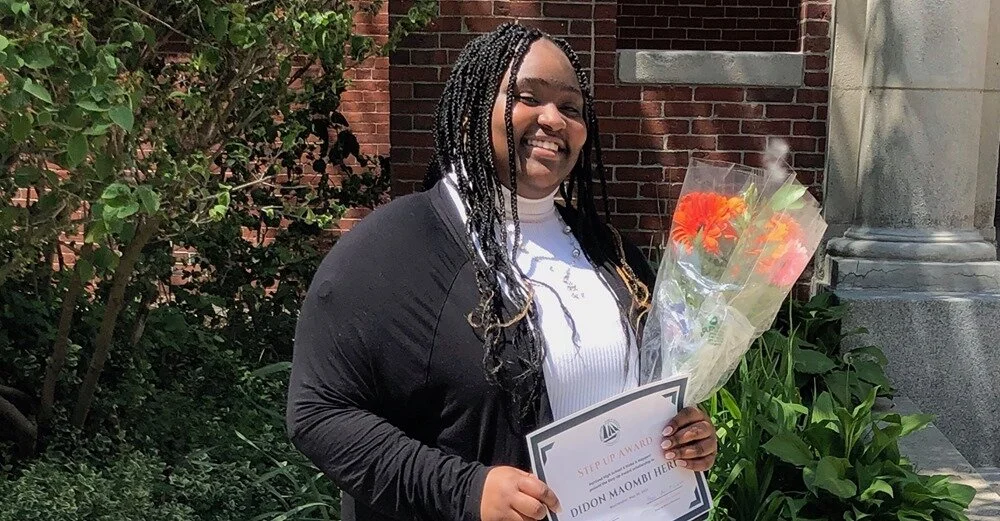 Young Writers &amp; Leaders Student Didon Maombi Heri Receives Step Up Award (Portland Public Schools)