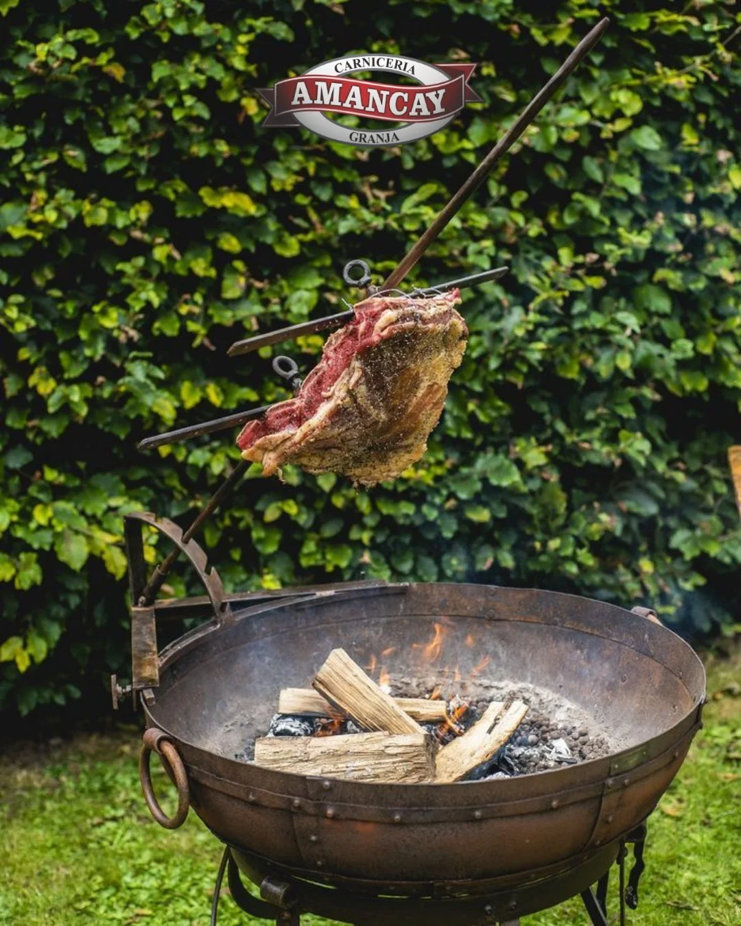 🌸🔥 Primavera + parrilla + buena compa&ntilde;&iacute;a = momentos que se recuerdan ✨

En amancay nos gusta que cada encuentro sea &uacute;nico: risas, m&uacute;sica, cortes jugosos y ese fuego que une amigos. 🥩🥓🍷

Porque no importa el d&iacute;a