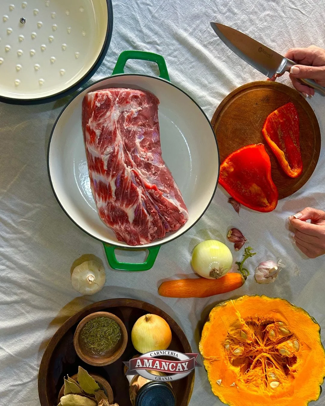 🍁🔥 Cuando baja la temperatura, sube el deseo de cocinar con amor.

En nuestra carnicer&iacute;a, el oto&ntilde;o se siente en cada corte&hellip; en esos platos que abrigan el alma, en los aromas que llenan la casa y en los momentos compartidos alre