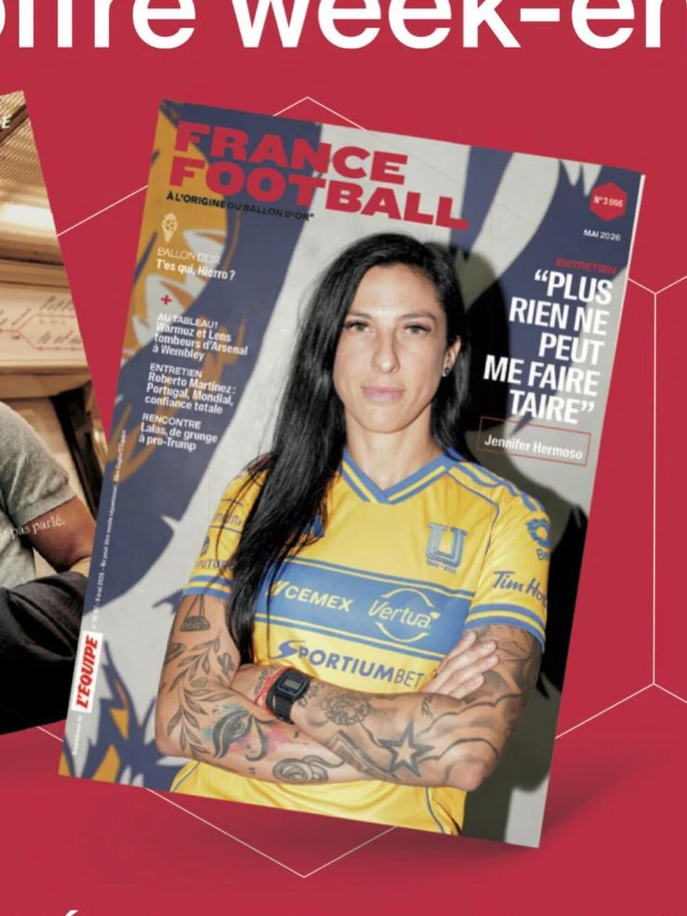 I can&rsquo;t wait more!

Yes! This is my photograph that makes the cover of the FRANCE FOOTBALL magazine that will be available since May 9. 

This represents an important milestone in my career and a proof of strenght as a professional photographer