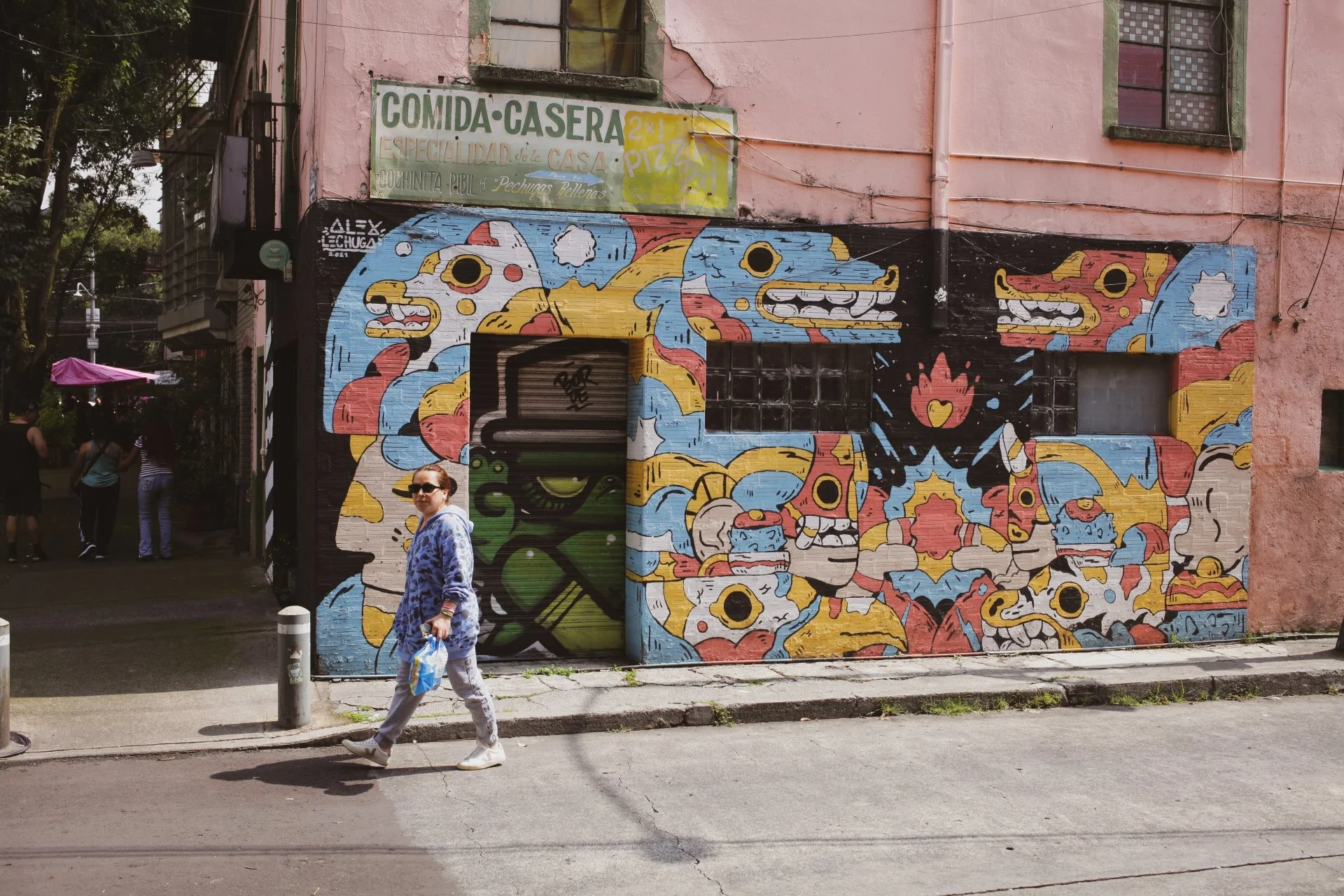 Urban Photography by Alex Coghe with a  graffiti . Street Art in Roma neighborhood. Mexico City, 2026.