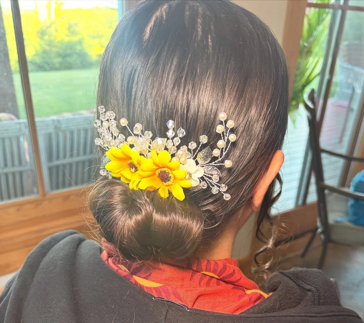 Beautiful Bridal bun 💕💕💕

Working for @artisanbeauty_bridal