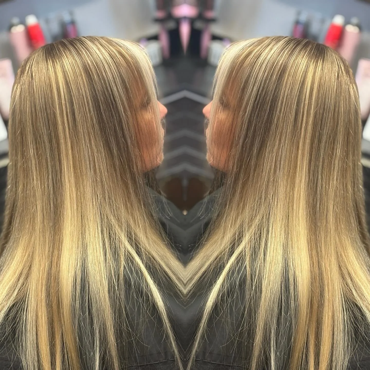 Highs &amp; lows 💕💕💕💕💕💕💕💕

#itipextensions#blondehairextensions#blondehighlights#hairbyleash