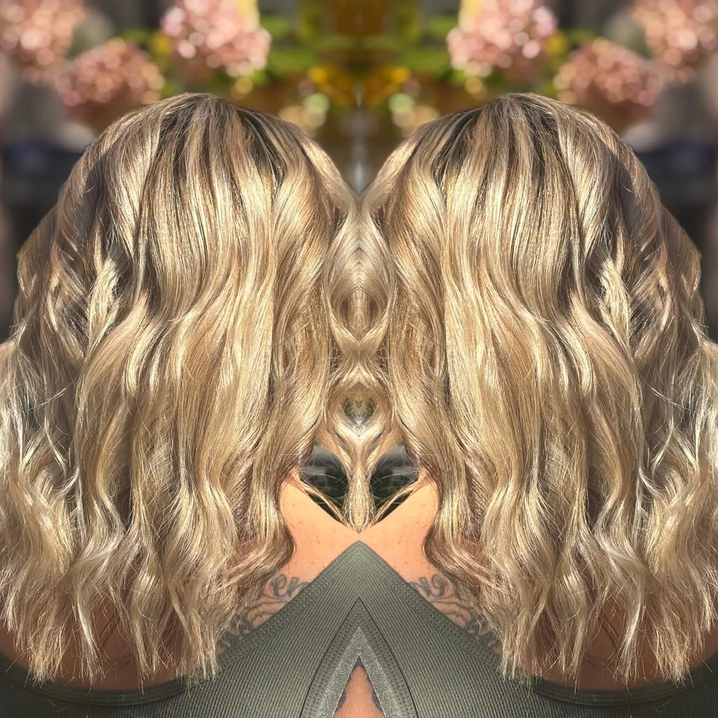 My beauty! Glossed with @milkshakehairpro  glosses 
9.17 gloss for the win 💗💗💗💗💗💗