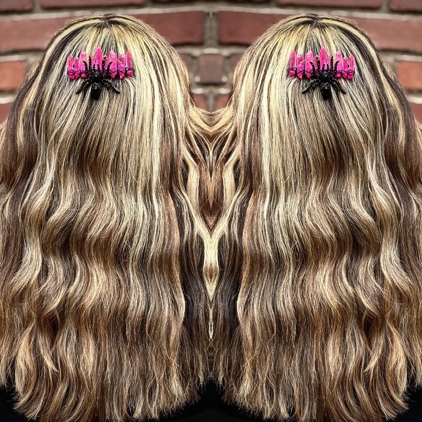 Spooooookyyyyyy 🕷️🕷️🕷️🕸️🕸️🕸️🕸️🕸️🕸️💜😈