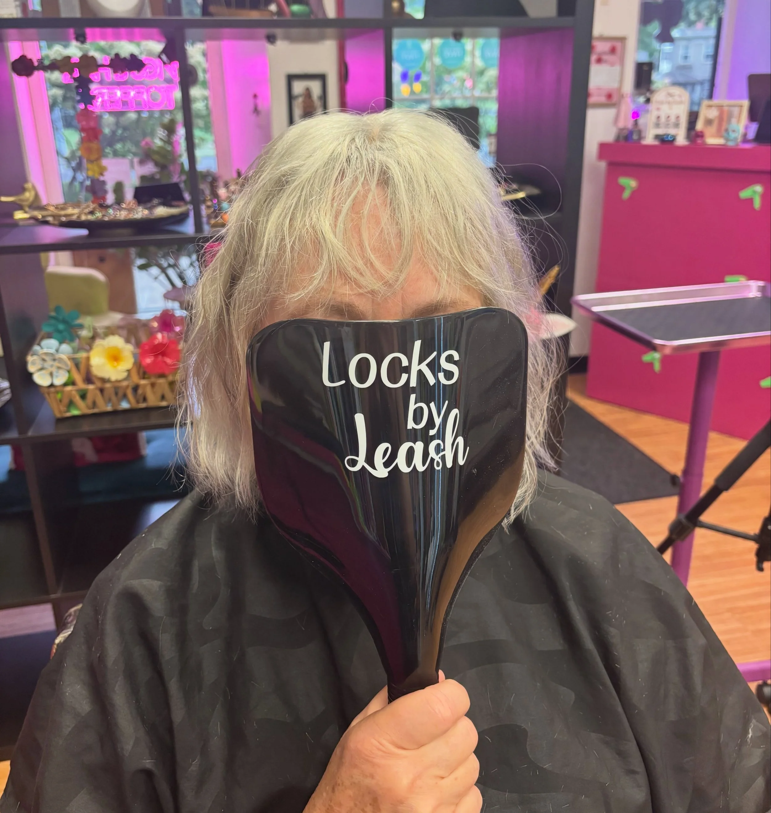 Custom topper!!! Amazing! It looks so real, and so natural it&rsquo;s mind blowing!

#LocksbyLeash#hairtoppers#NYhairloss#nyhairreplacement