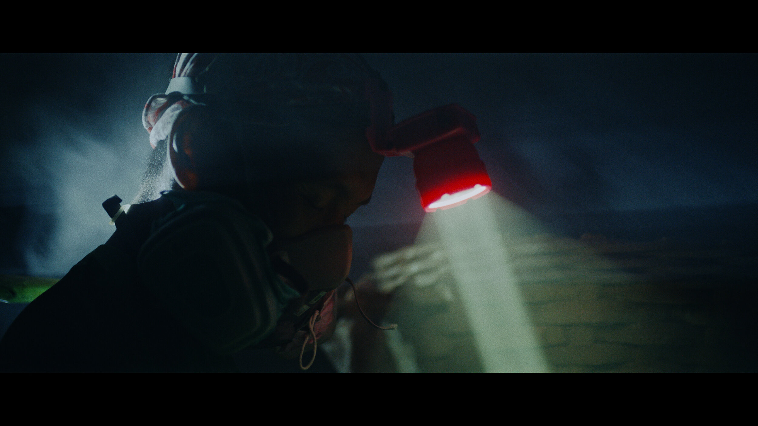 Sequence 03.00_01_52_13.Still008.JPG