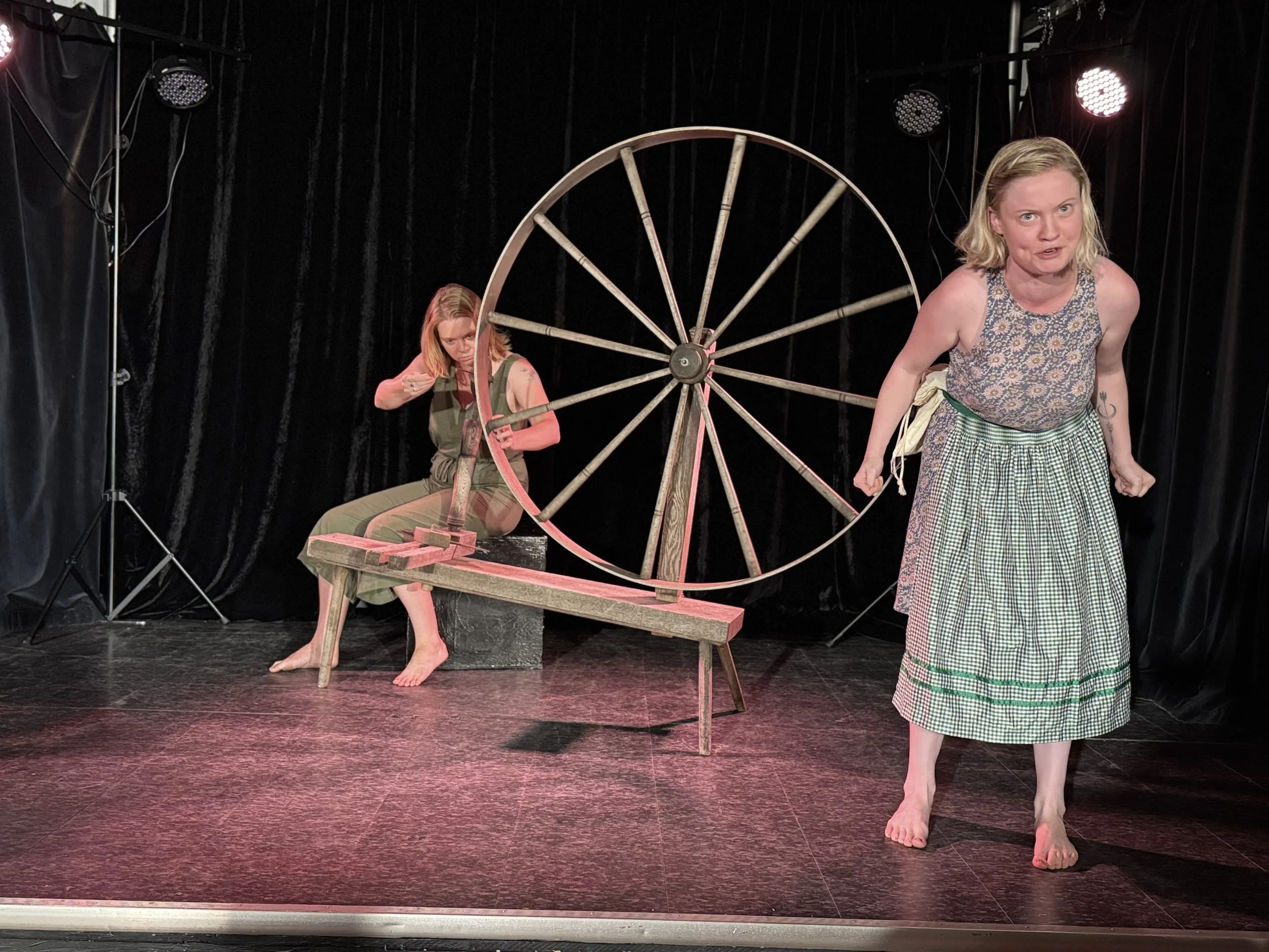 THEATRE & PERFORMANCE ART →