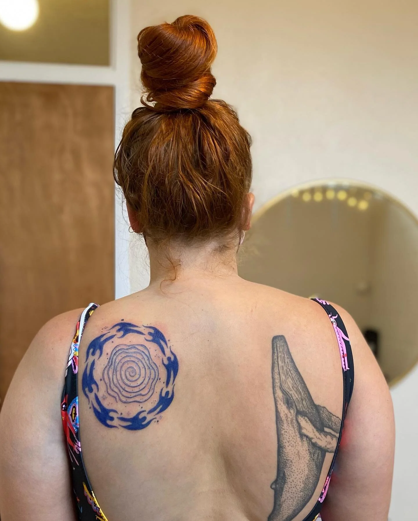 Portal for @forestofjames, in blue. 
💙
Thank you for asking me to turn your sketch idea into a tattoo, Halley. And traveling to come see me!! This was so fun to bring to life with you. 
💙
Sharing back space with this incredible whale made by my