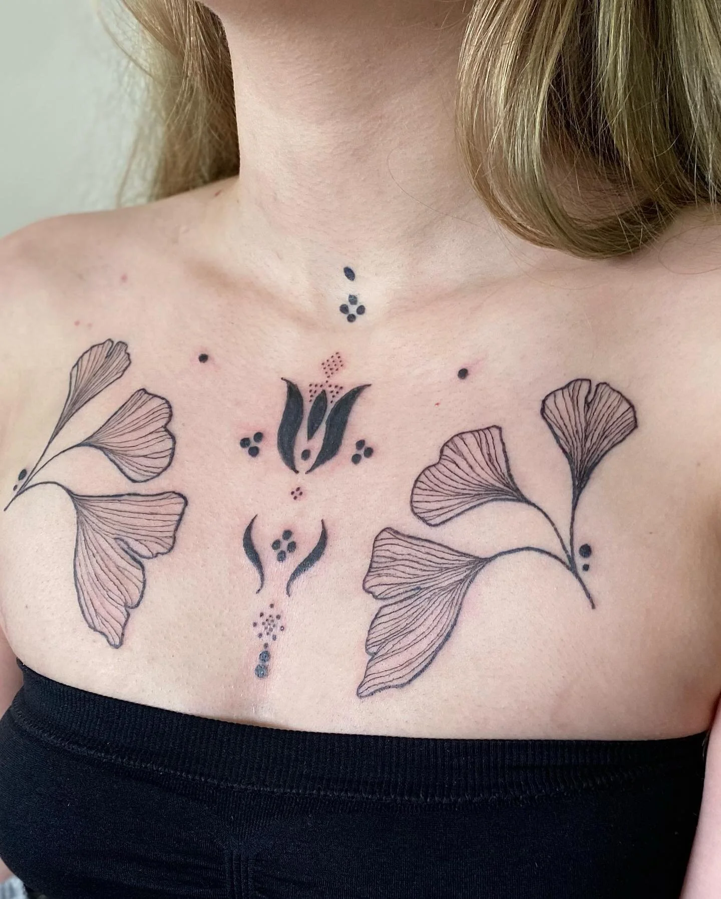 Oh @madzy_q, thank you. Thank you. This one was the most fun yet. 
..•.•.🖤.•.•..
Made @bloodmoon_studio_ 
#bellinghamtattoo #ornamentaltattoo #blackworktattoo #patternworktattoo #ginkgo #botanicaltattoo #ornamentalmagic #seattle