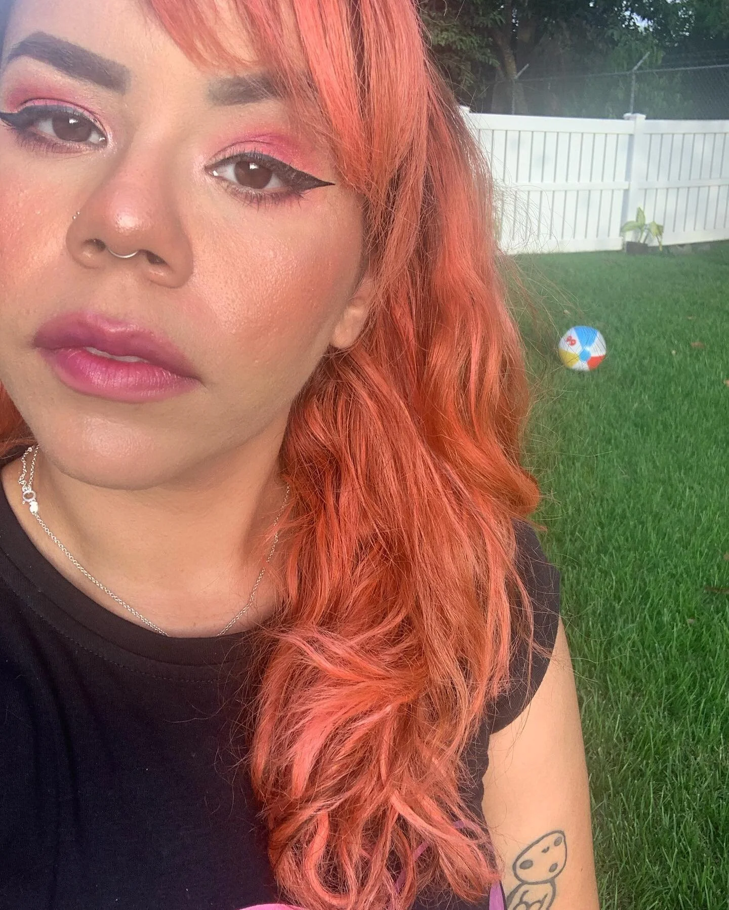 🌸egirl veraniega🌸
🌱
Productos Usados/Products used:

Face: - @nyxcosmetics / @nyxcosmetics_pr Born To Glow! In Medium Olive
- @milanicosmetics / @milanicosmeticspr Blush in Luminoso

Eyes: - @glamlite Street Taco Palette (también como rubor/ also