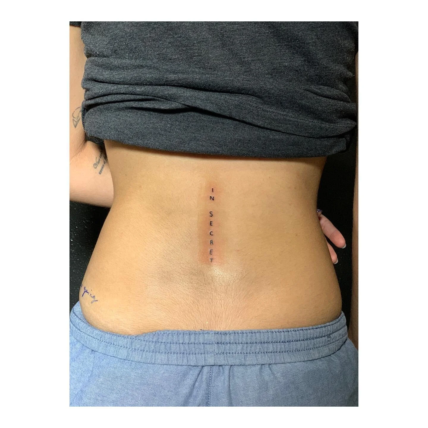 In secret (2) 🤫

🩸

Made with: @dynamiccolor 

&mdash;&mdash;&mdash;&mdash;&mdash;&mdash;&mdash;&mdash;&mdash;&mdash;&mdash;&mdash;&mdash;&mdash;&mdash;&mdash;
#veautypr #bhltattoo #vegan #vegantattoo #vegantattoopr #crueltyfree #practice  #linewor
