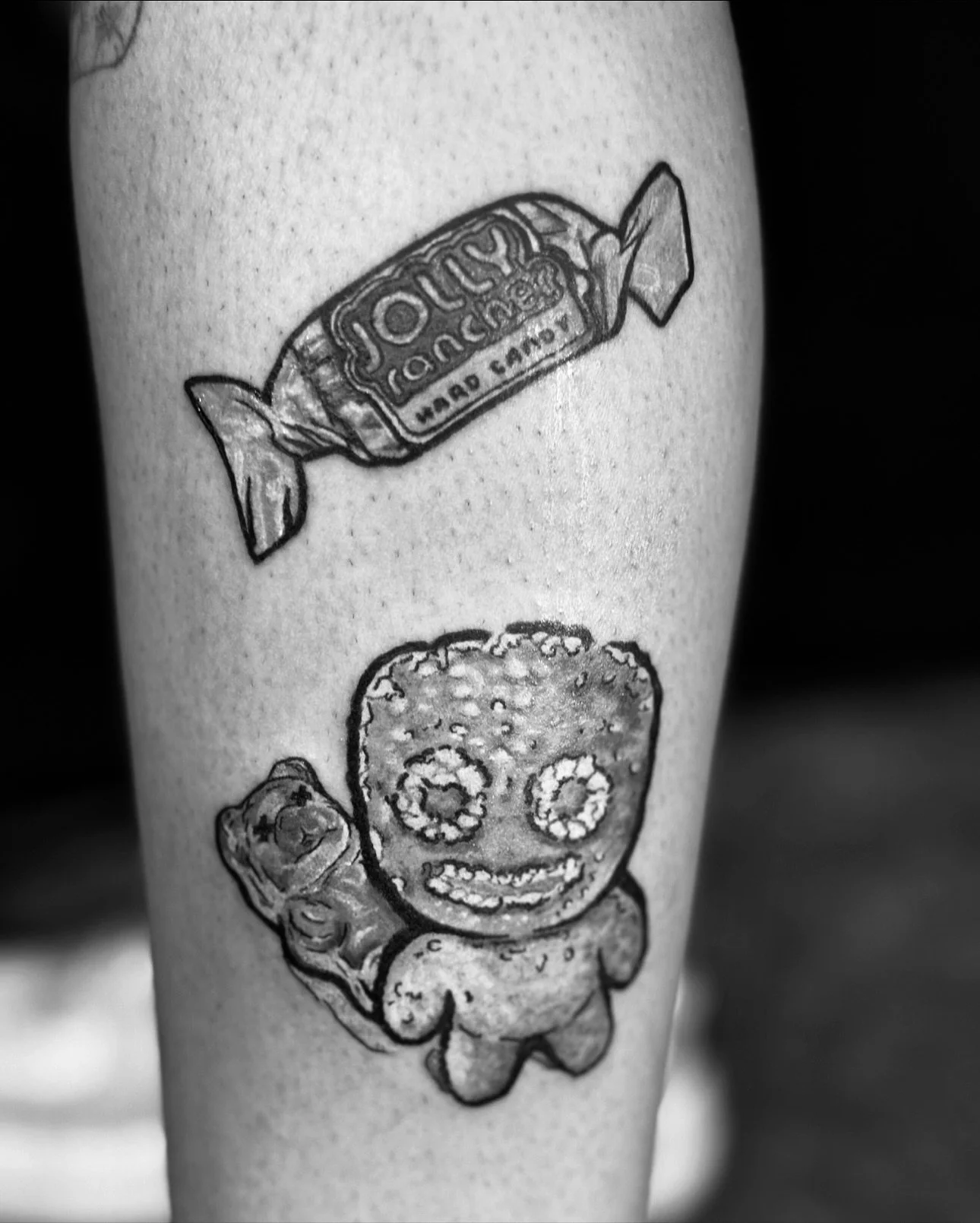 Esto empez&oacute; como un antojo. ✨

🌸

Fun fact: sab&iacute;as que los dulces macizos 🍬(hard candy) de Jolly Rancher son categorizados como veganos?

- Por otra parte, los Sour Patch Kids (versi&oacute;n est&aacute;ndar) se consideran &ldquo;acci