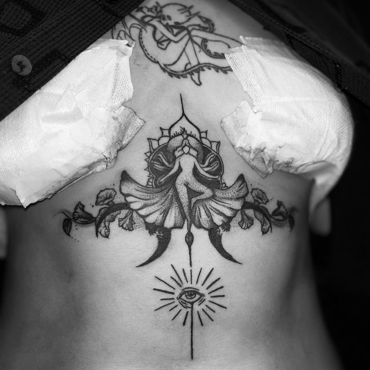 Freedom ✨
.
Espacios disponibles, escribe al DM

🩸 

Made with: @dynamiccolor 

🩸🩸
&mdash;&mdash;&mdash;&mdash;&mdash;&mdash;&mdash;&mdash;&mdash;&mdash;&mdash;&mdash;&mdash;&mdash;&mdash;&mdash;
#veautypr #bhltattoo #bhlvodyartist #vegan #veganta