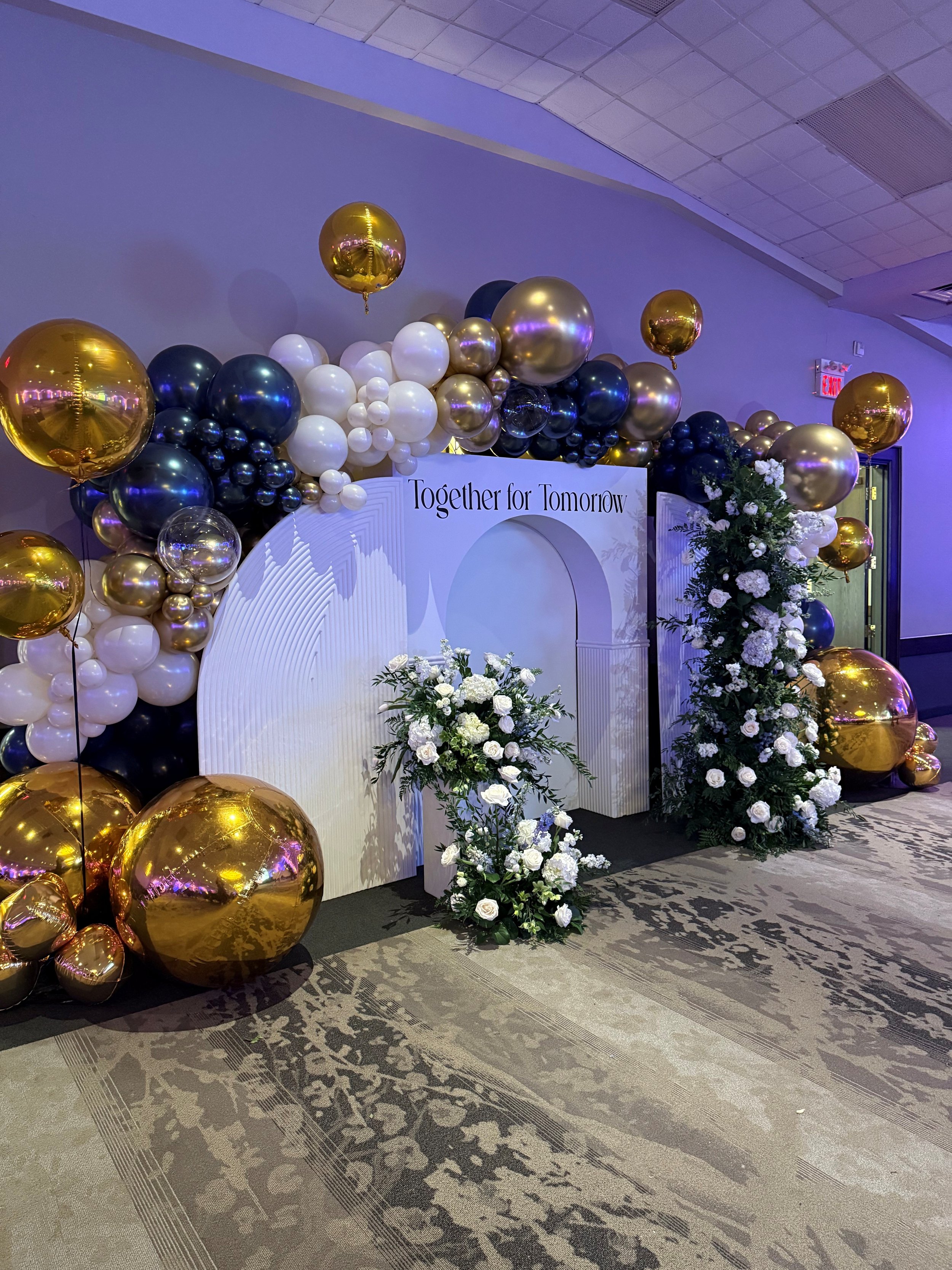 Corporate Gala Balloon Installation | Kitchener-Waterloo Event Design (Copy)