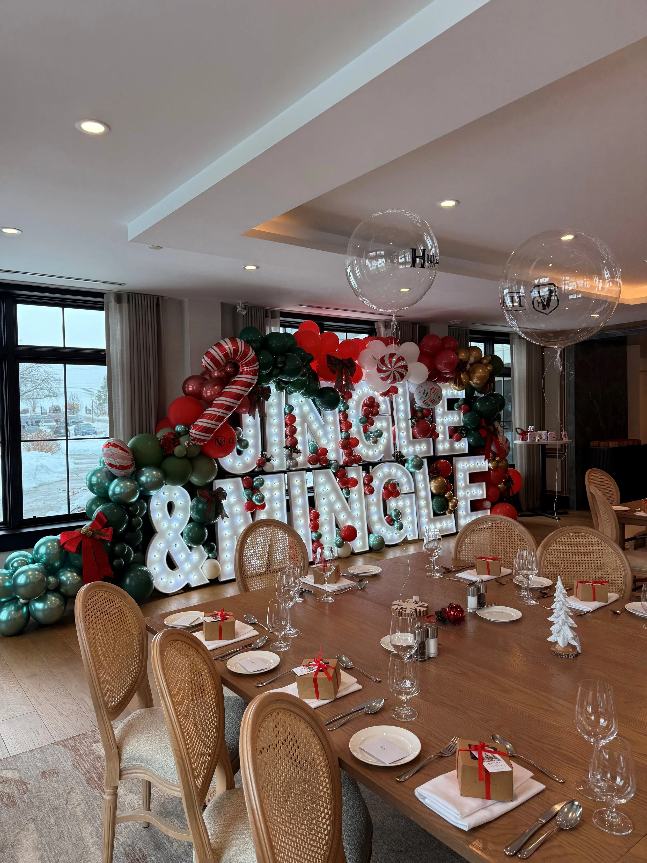 Jingle &amp; Mingle Holiday Event at Whistle Bear