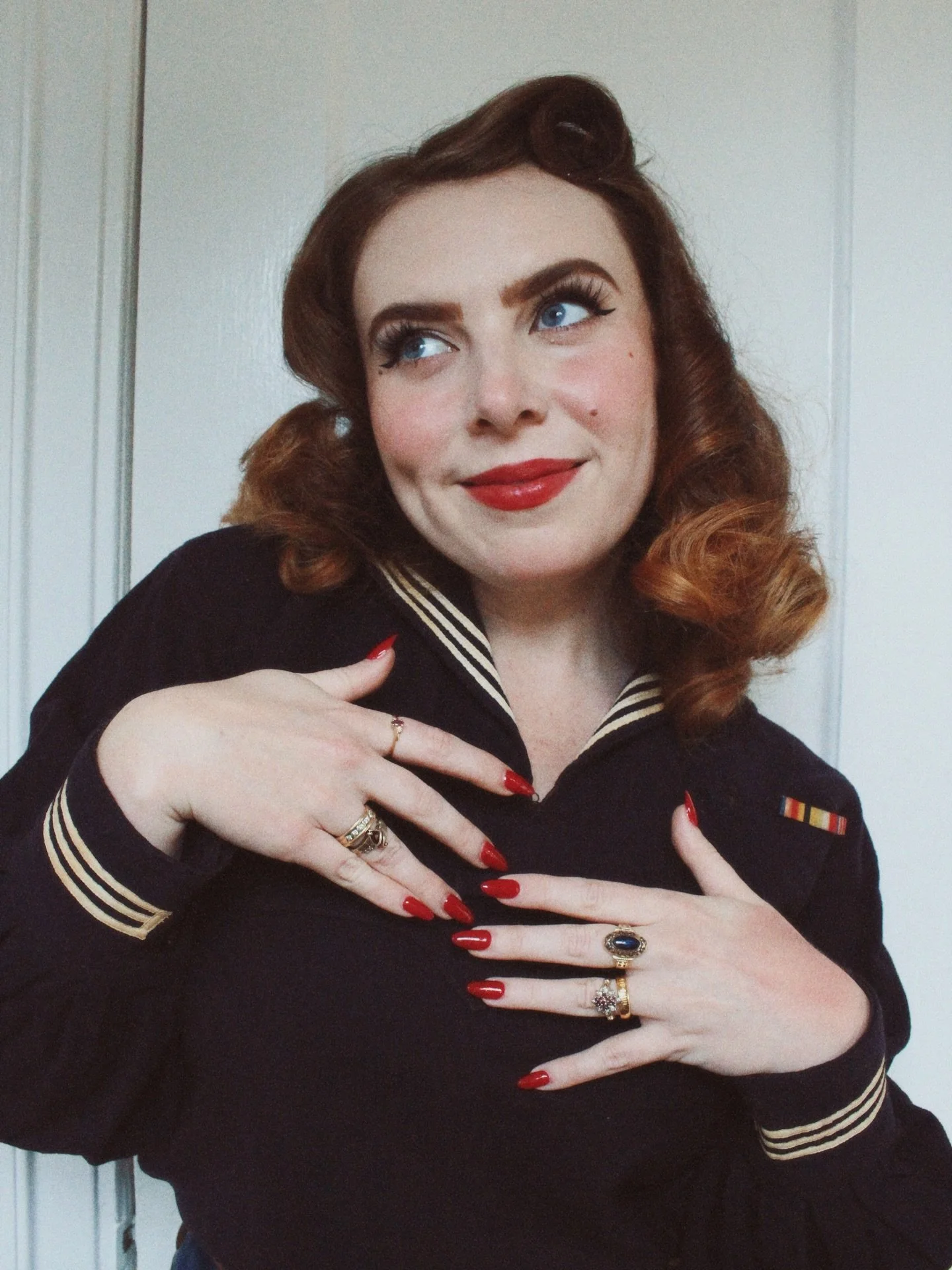 💍💍stacked💍💍

#vintage #vintagestylenotvintagevalues #1940sstyle #vintageoutfits #vintagejewelry