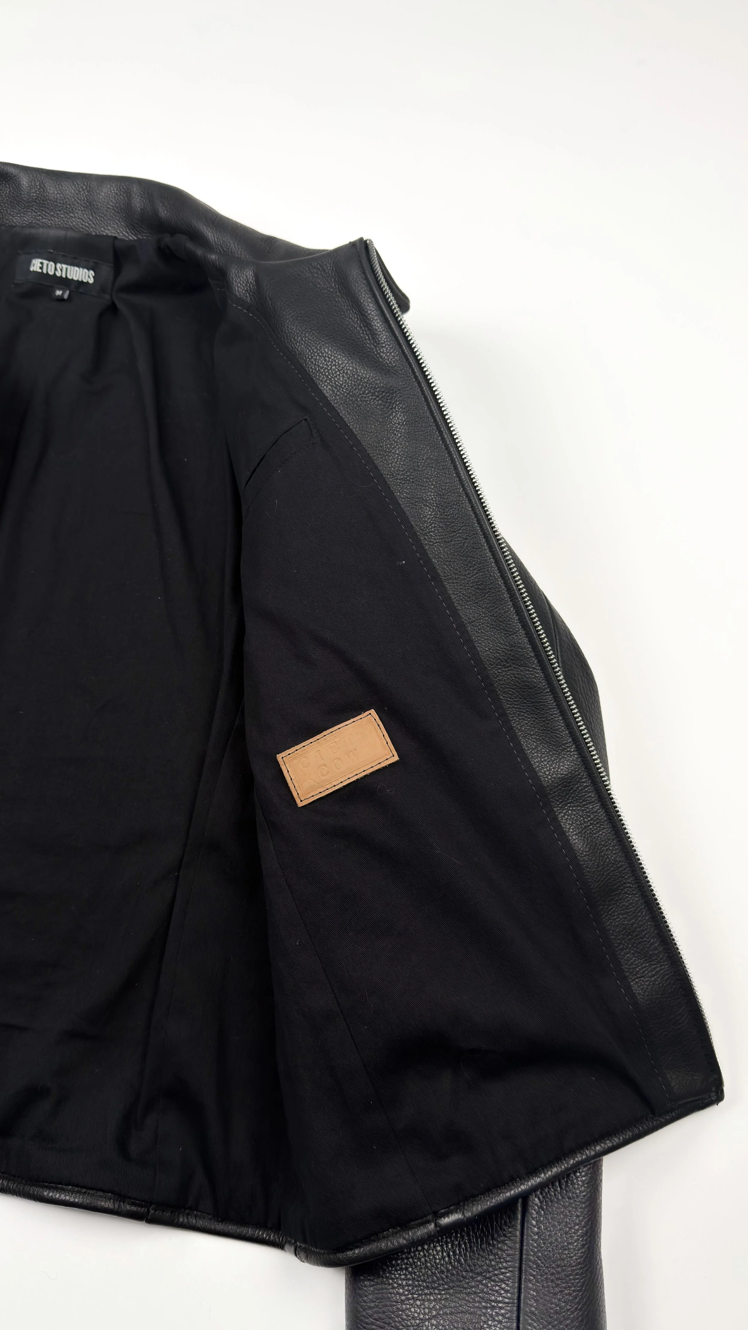 leather jacket-4.jpg