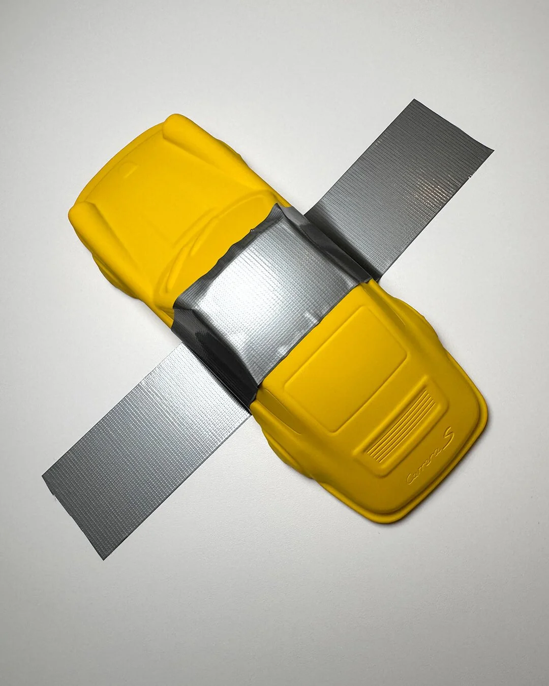 Taped-Porsche-4(1).jpg