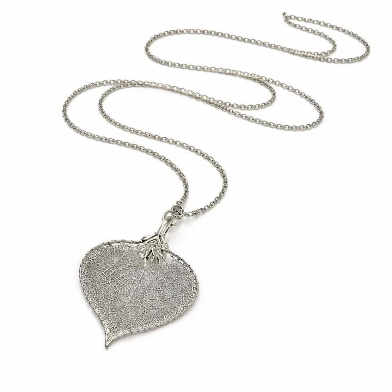 silver necklace.jpeg