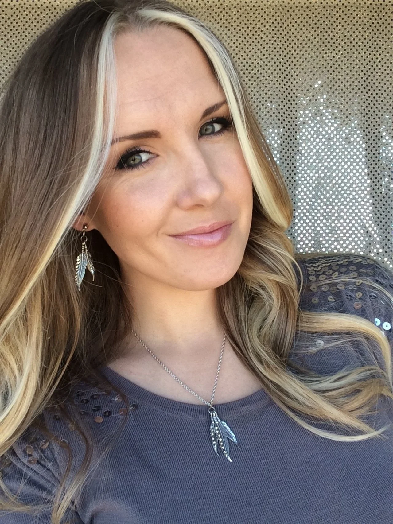 Silver Pewter Diamond Cut Two Feathers Earrings Handmade Jewelry — Destiny