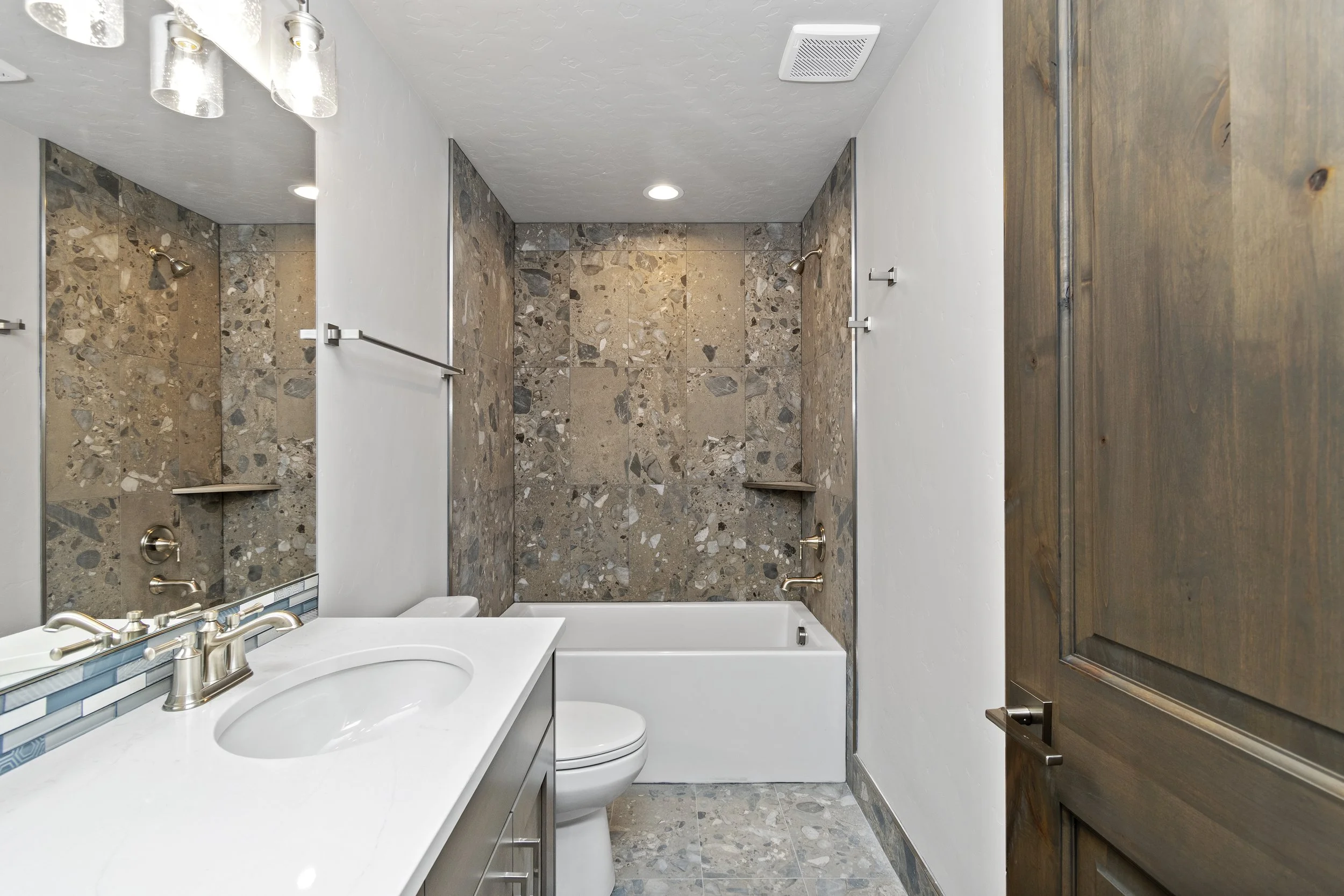 17-136 Jacks Lp - Lisa Cunningham_015.jpg