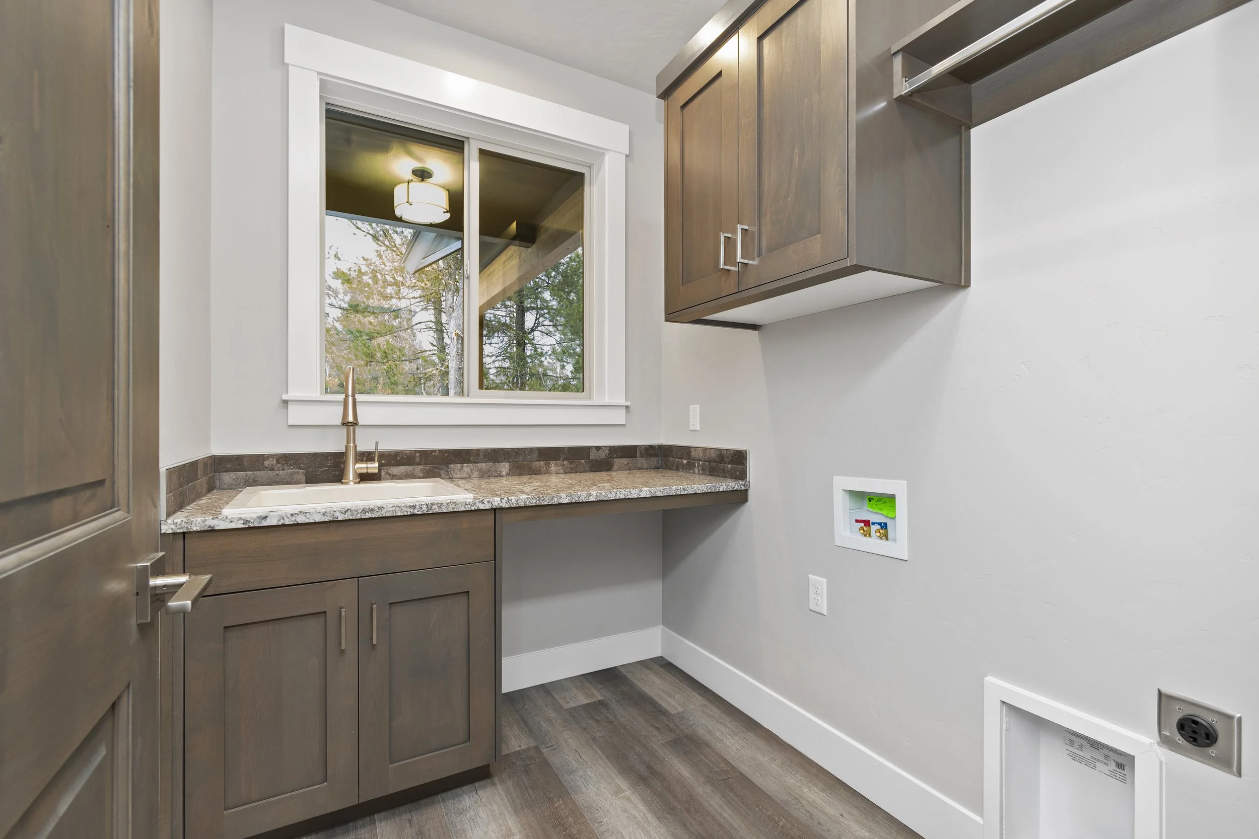 24-136 Jacks Lp - Lisa Cunningham_021.jpg