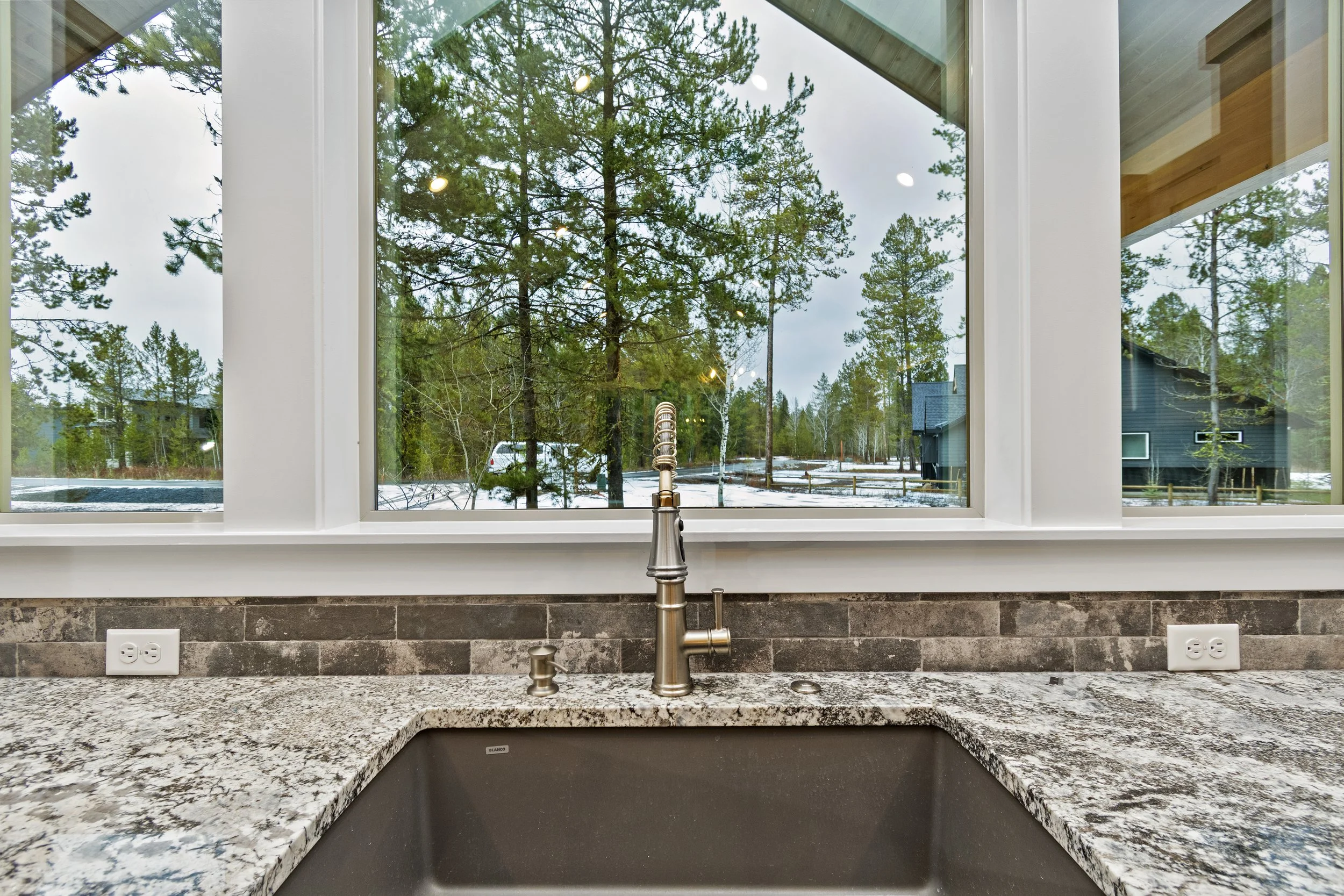 32-136 Jacks Lp - Lisa Cunningham_042.jpg