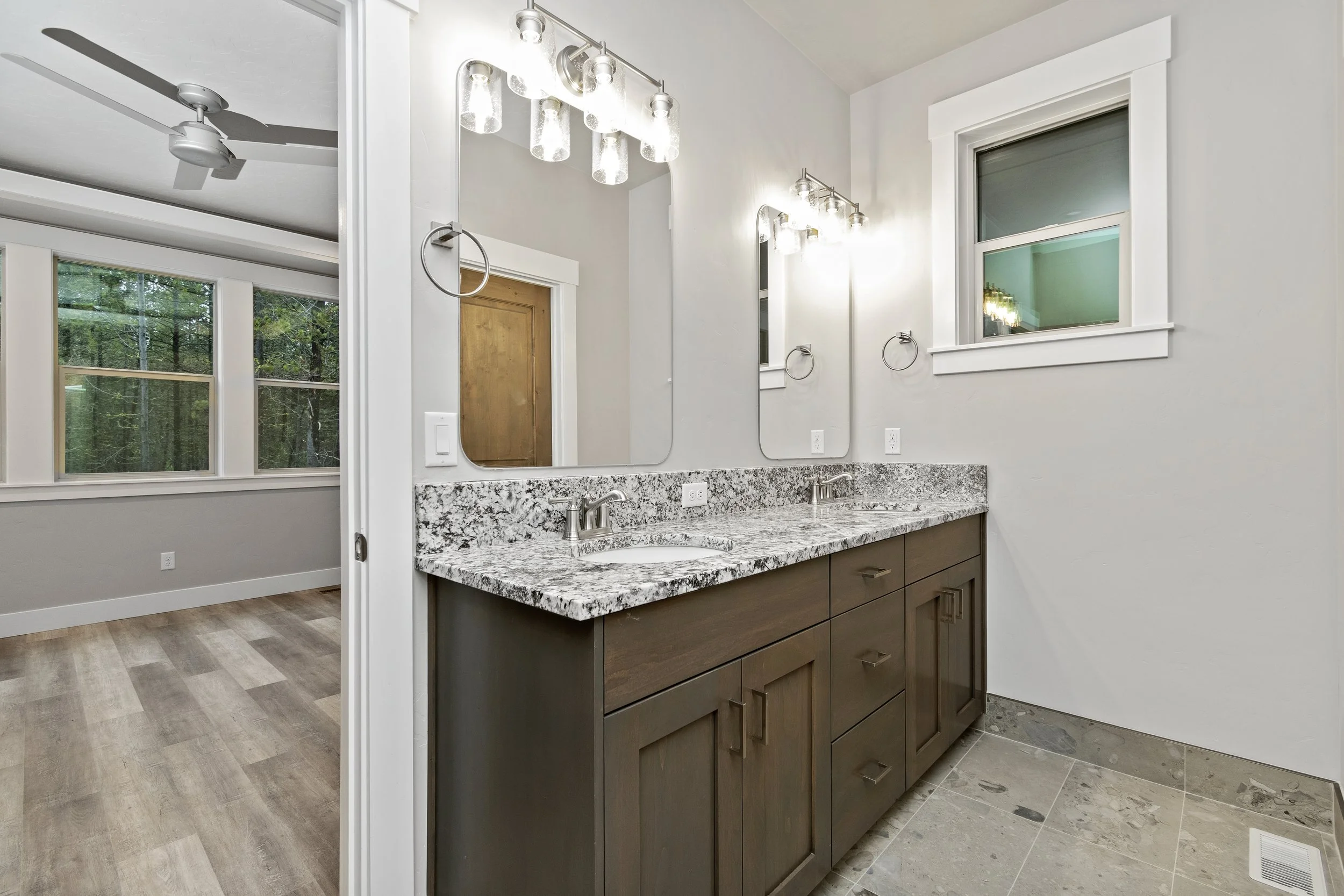 27-136 Jacks Lp - Lisa Cunningham_029.jpg