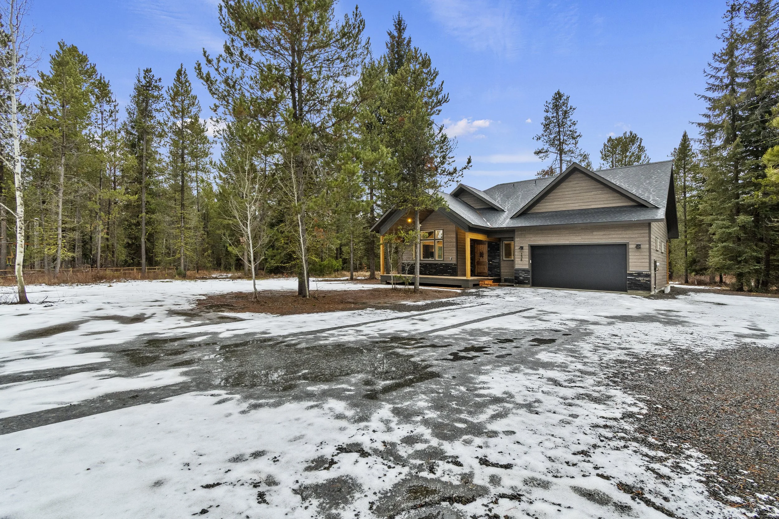 64-136 Jacks Lp - Lisa Cunningham_003.jpg