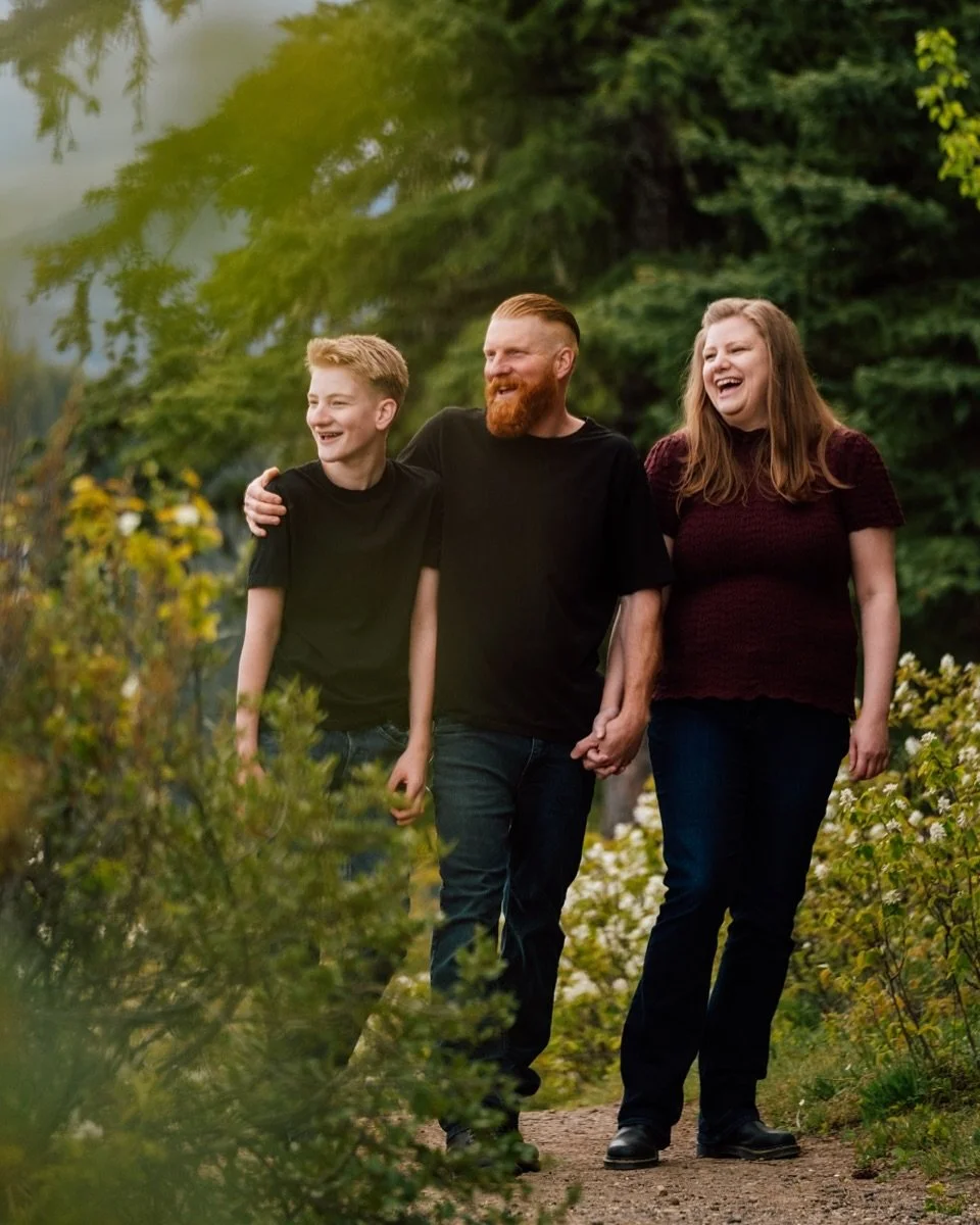 Update for Quesnel families: Only 2 spots left in the next couple of weeks for family photos &mdash; October 8 and 16 at 5 PM. The weather&rsquo;s holding up, and the last of the fall leaves are hanging on &mdash; perfect timing if you want those fin