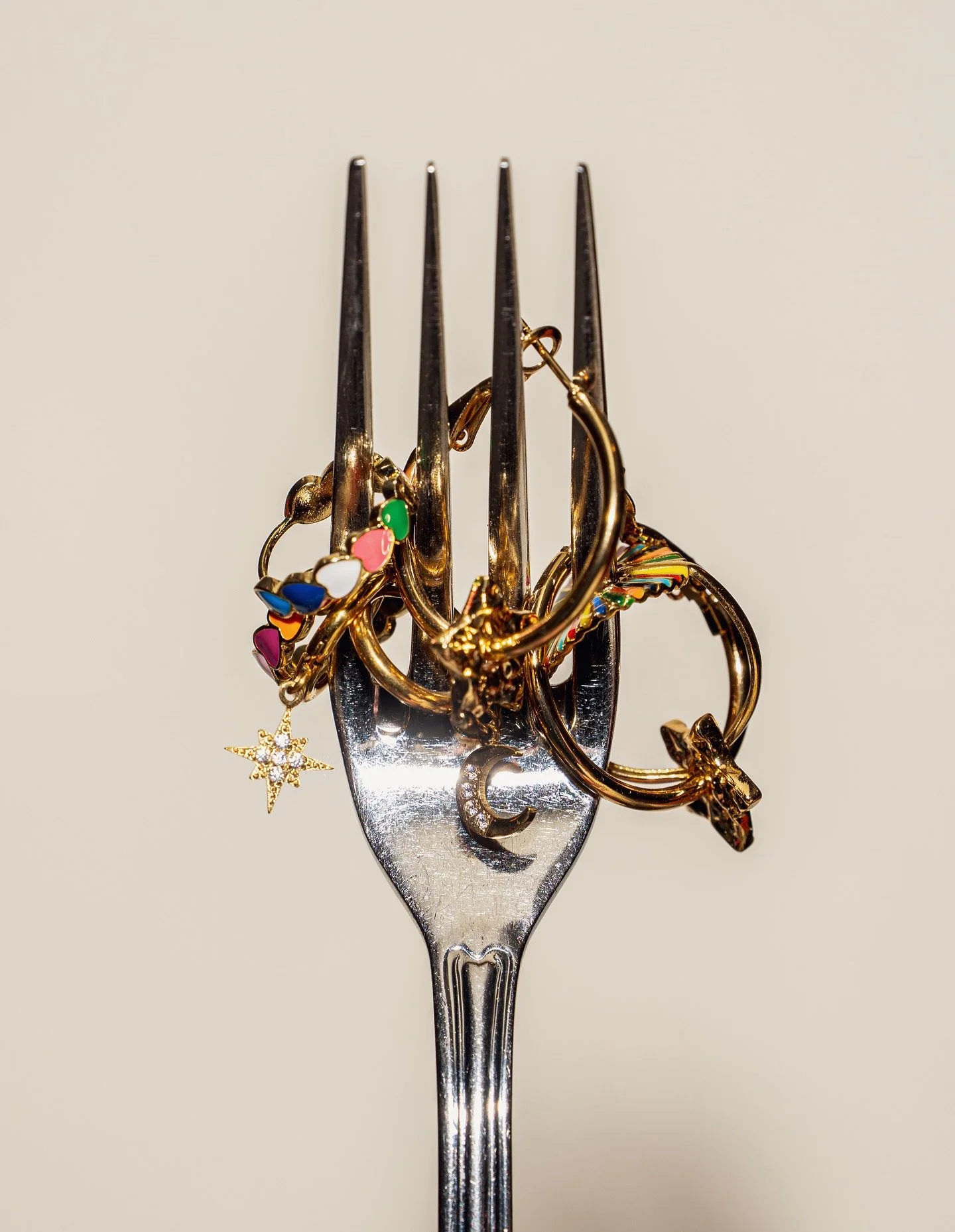 Throwback work with @tessi.and.co 

#vintageshopping #thriftstore #buisnessphotographer #buisnessphotography #vintagethrift