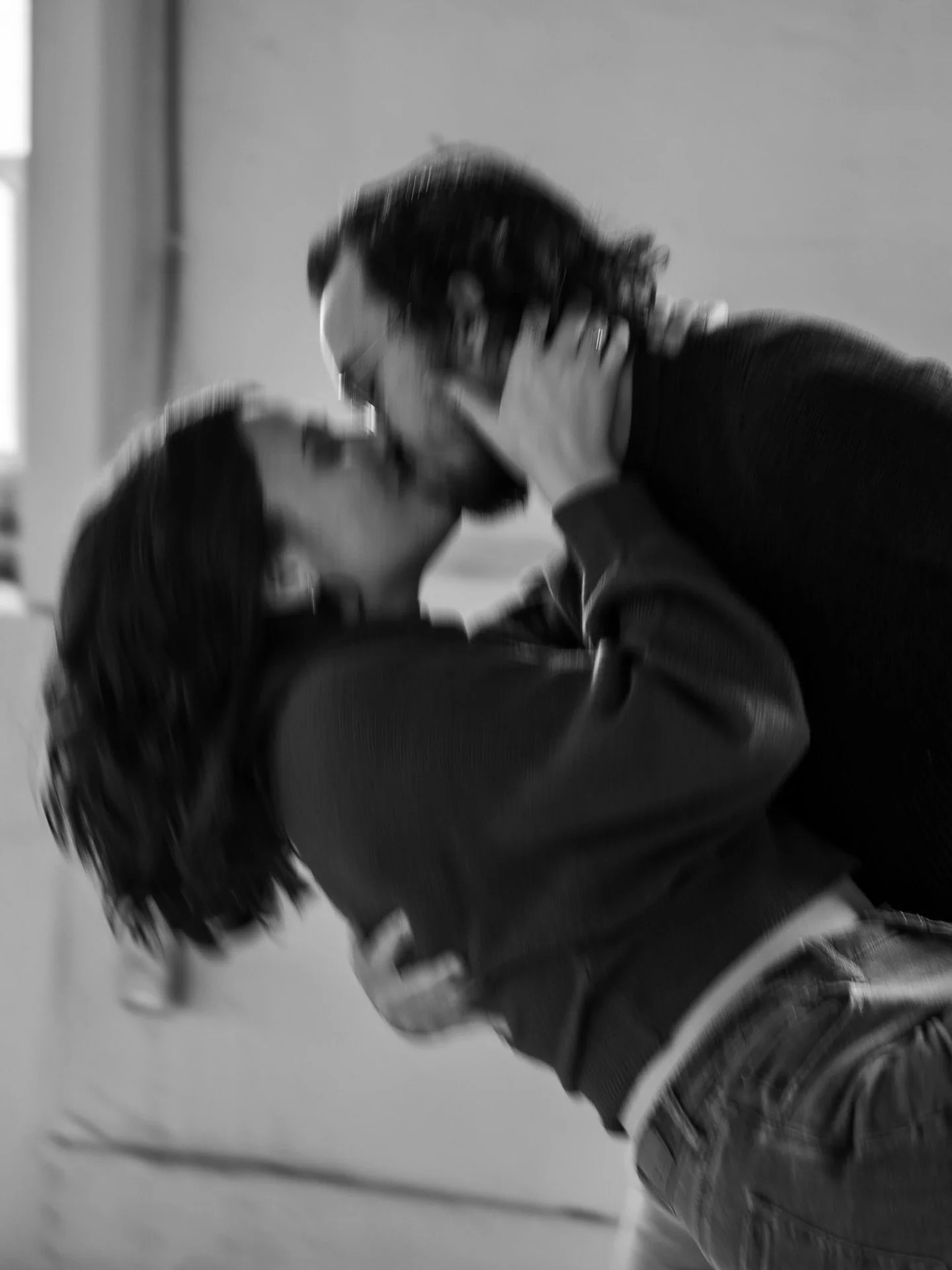 Throwing it back to this shoot last year with @a.margaret12345 and @braden.henderson.98 
Something big is in the works with us three 👀 coming soon&hellip; (at some point when I catch up on posts)

#couplephotographer #torontocouplephotographer #enga