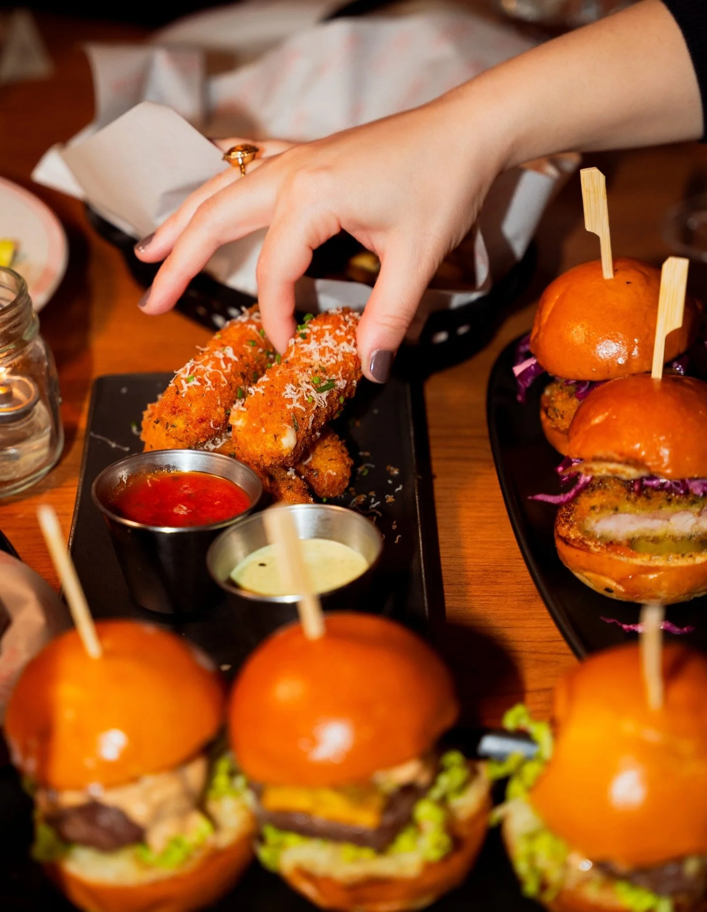 With that cheese pull? 
I still dream about these&hellip; I need them in my life every day

@pettycashto 

#torontorestaurants #torontobaisedphotographer #pettycashtoronto #foodphotographer #cocktailphotographer