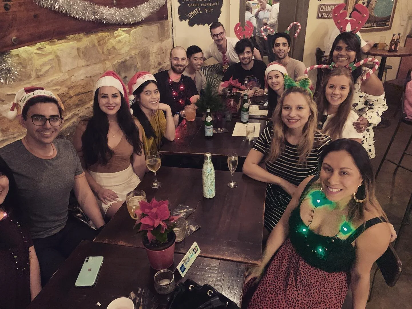 💛🐯🙌🏼 // The best design team I could ever ask for!! We have grown so much in our craft, passion and confidence this year. Can&rsquo;t wait to see our team shine in 2020. I&rsquo;m so thankful for these crazy cats. ✨🐱 #lovemyjob #designfam #desig