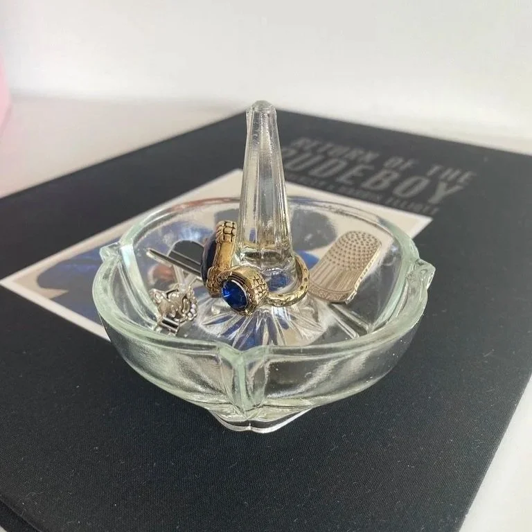 Art Deco Jewellery Holder