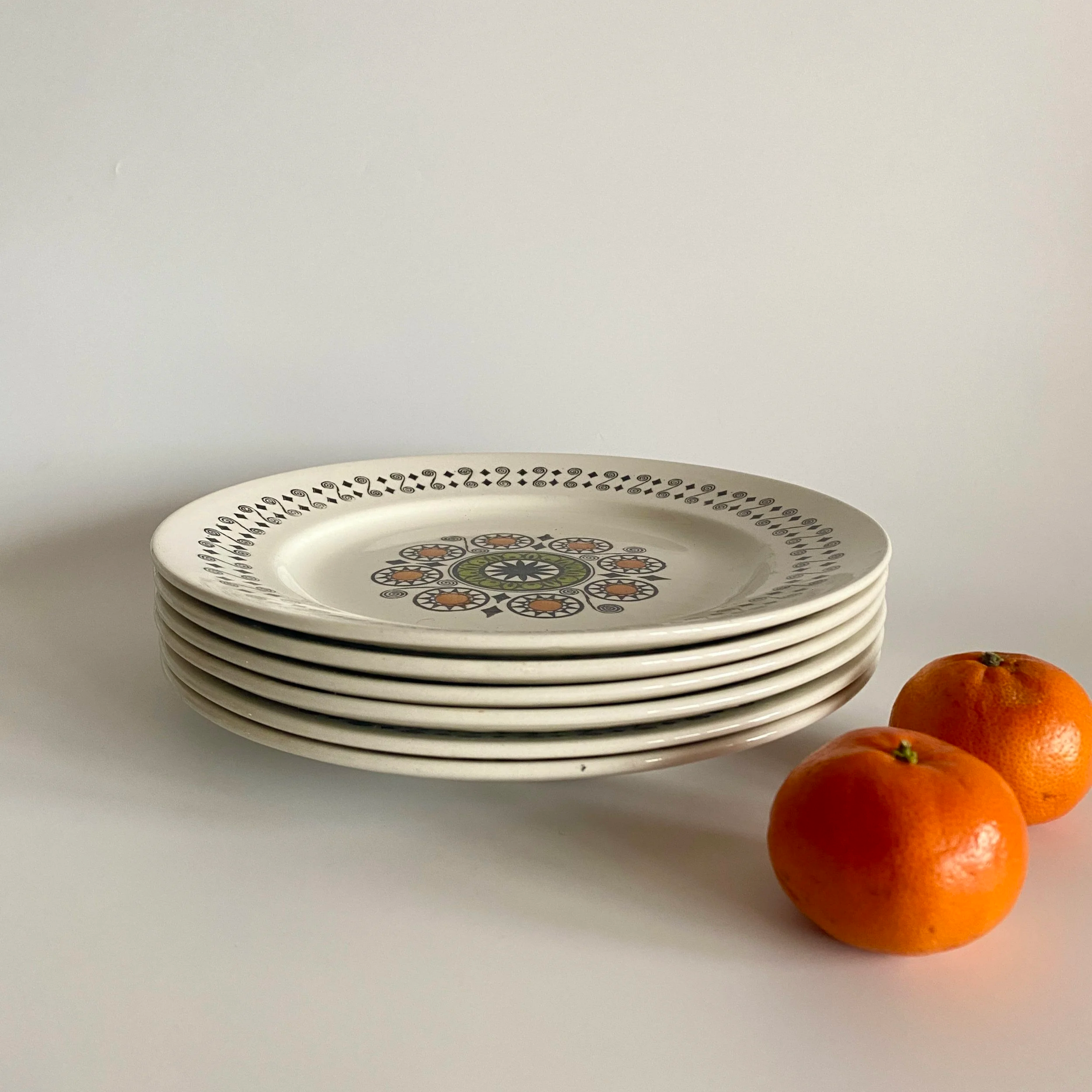 Kathie Winkle Renaissance Plates