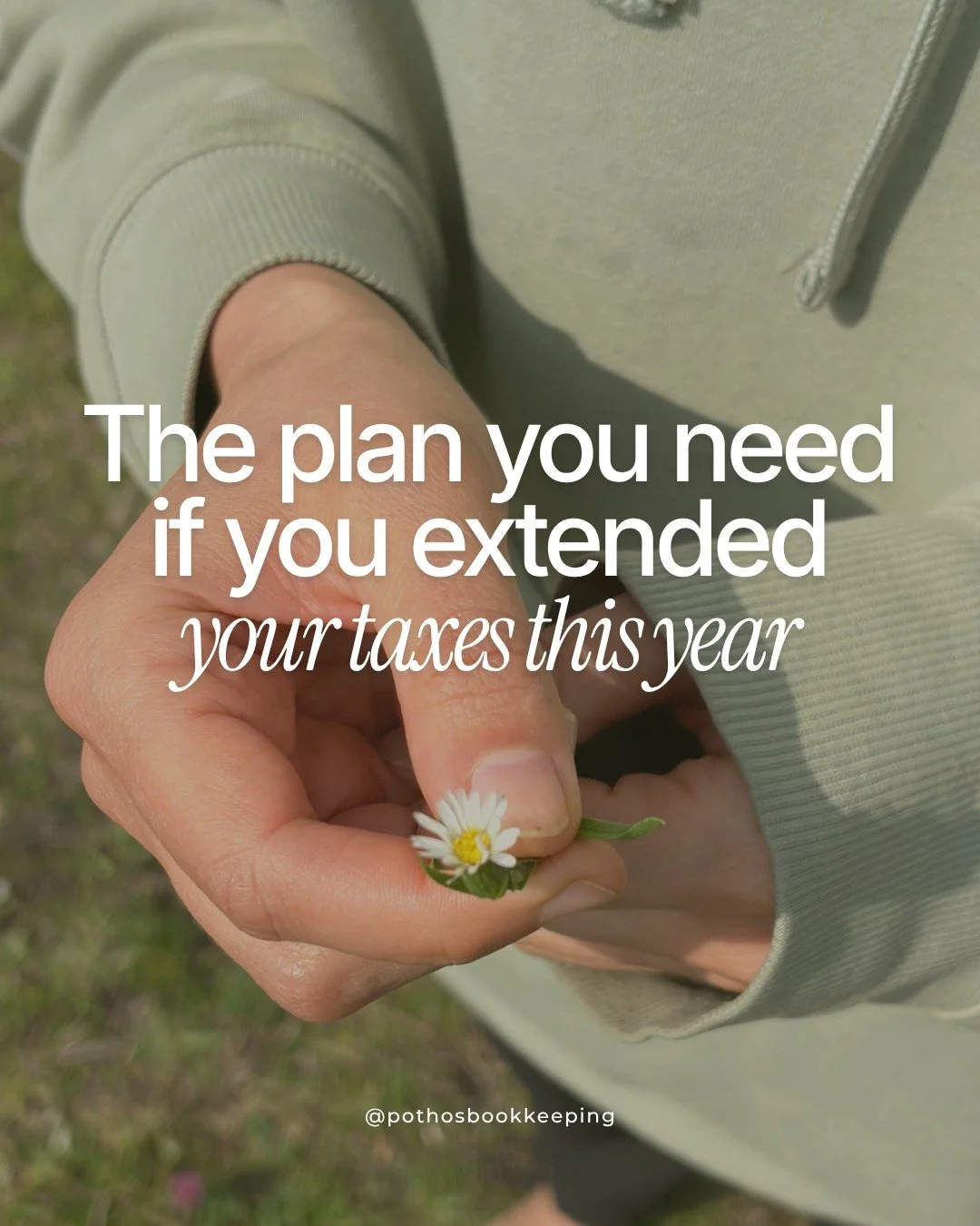 CREATIVES: If you extended your tax return this year because your bookkeeping wasn't done, keep reading &darr;

First, there is no shame in filing an extension; it is pretty common! 

Next, you need an *infallible* plan in place to get your bookkeepi