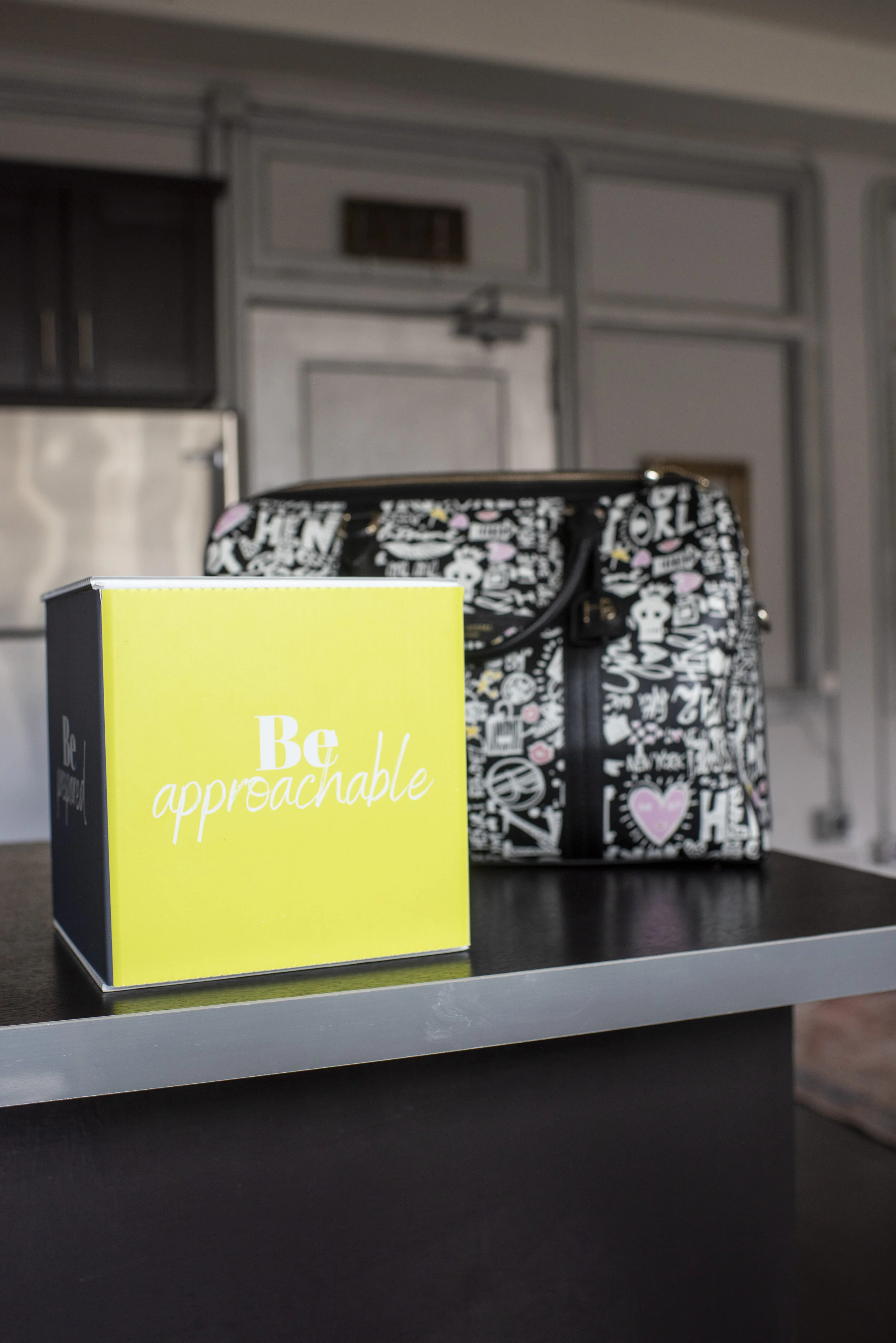 Müd Modular cube that folds up and fits in a handbag