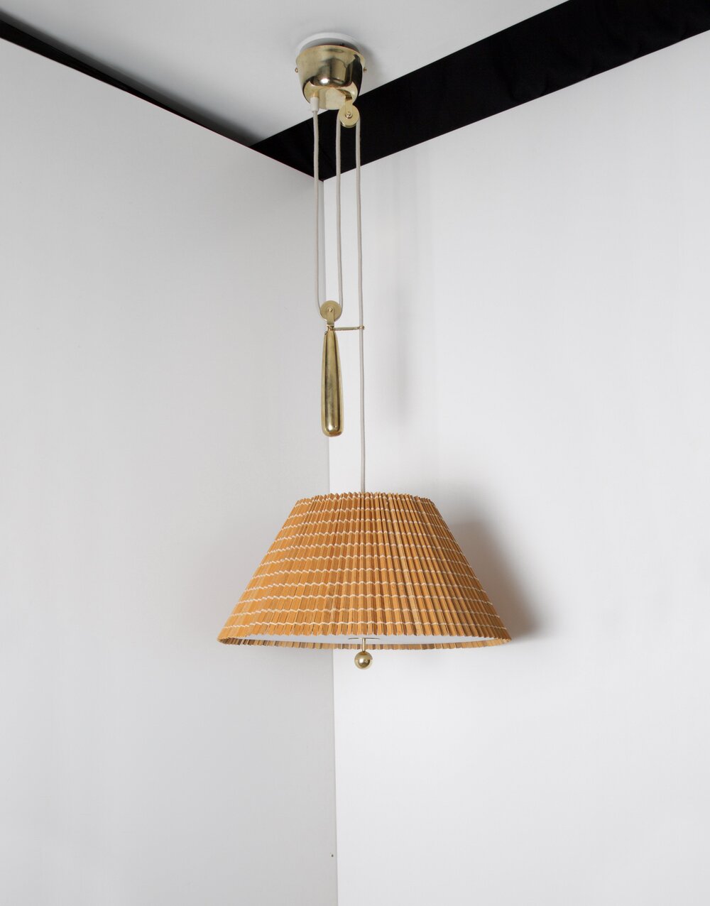 Unødvendig tusind nikotin Paavo Tynell Counter Balance Ceiling Light with Wicker Shade Model 1968 —  The Exchange Int