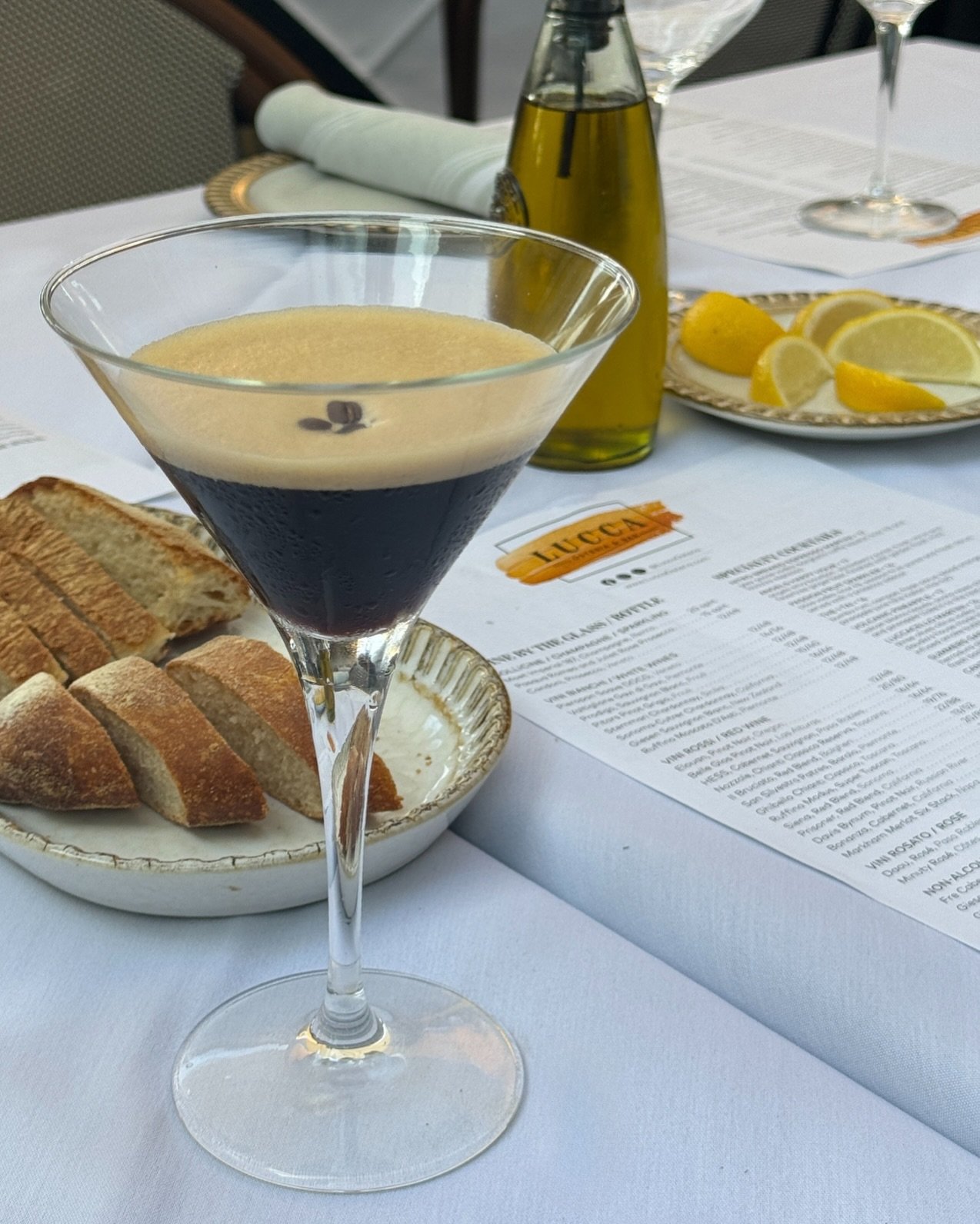 We made it to the weekend. This calls for a toast. 🍸 luccaosteria.com