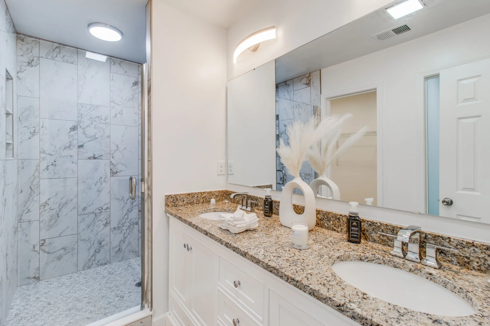 20-web-or-mls-2025 11 24 - 533 Dingle St - Sumter-17.jpg