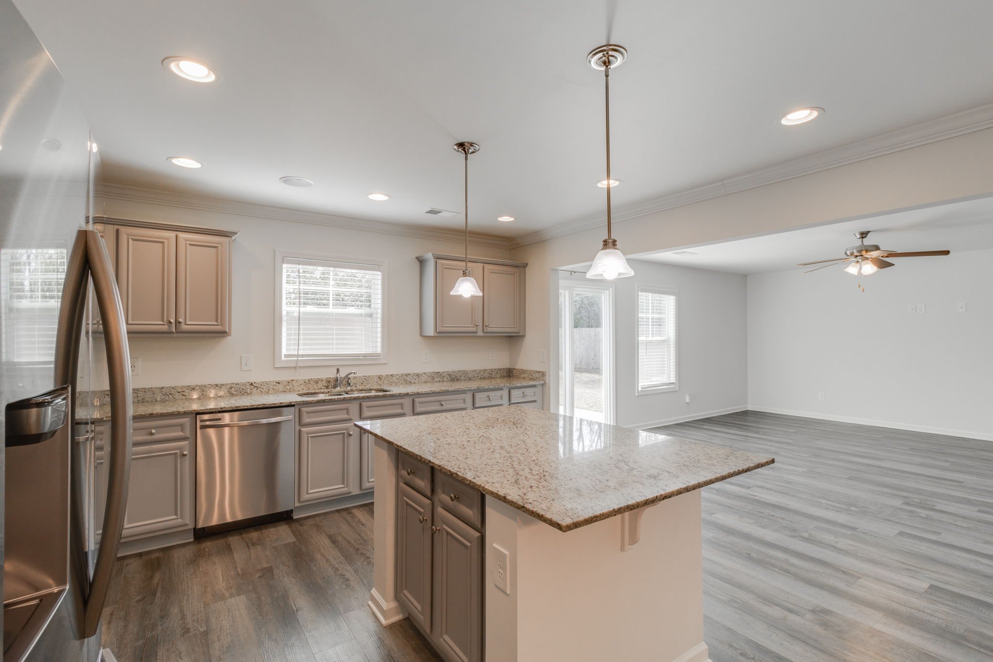10-web-or-mls-2025 03 14 - 145 Whitetail Cir- Sumter-10.jpg