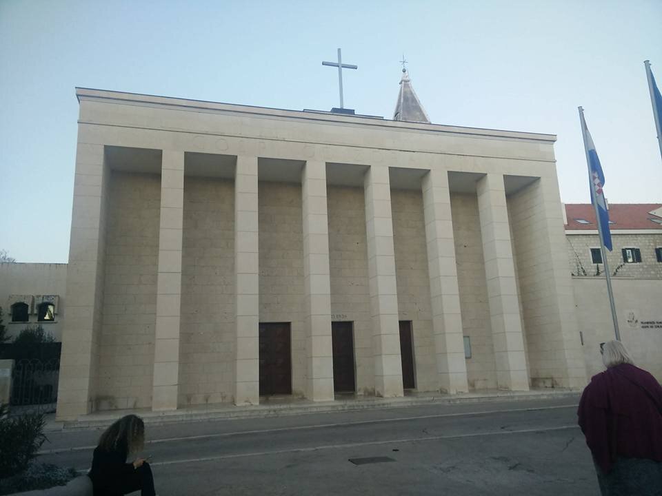 175.jpg