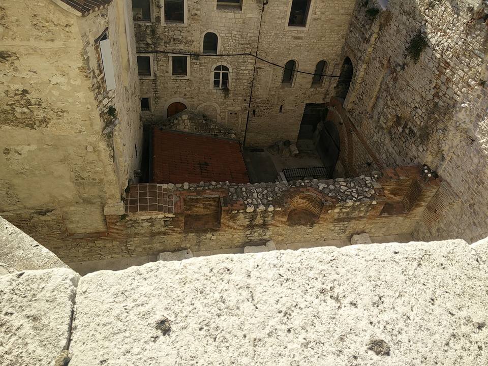 84.jpg