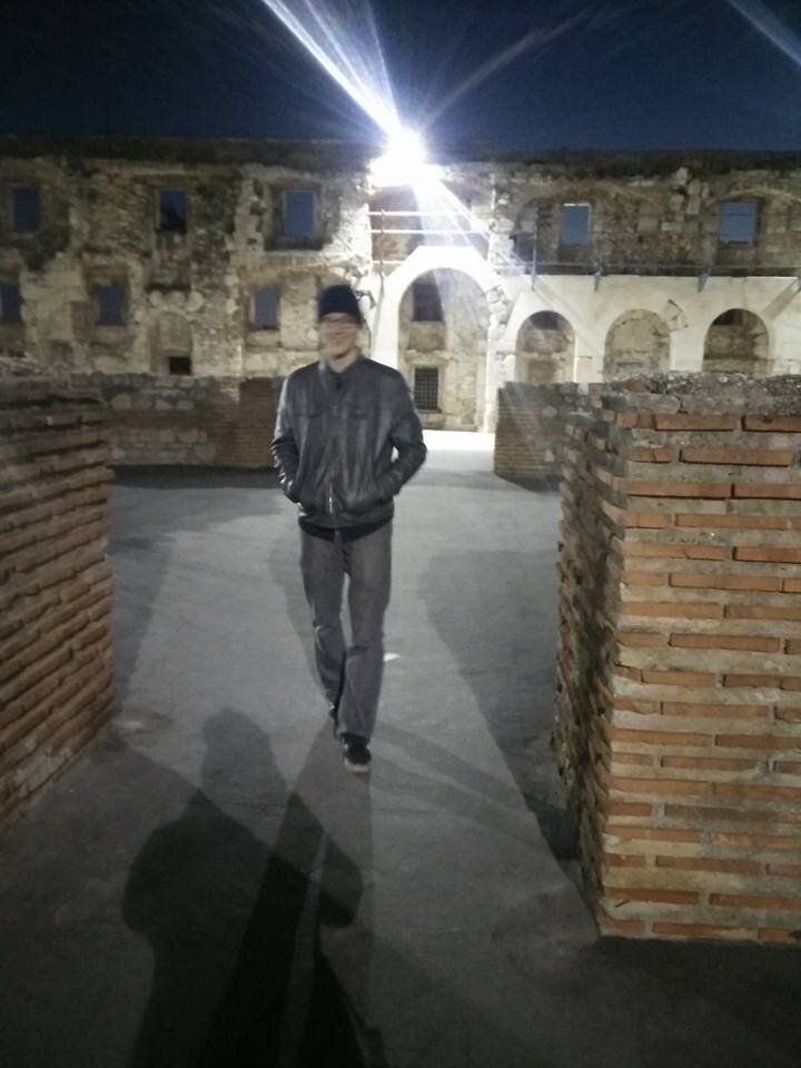 241.jpg