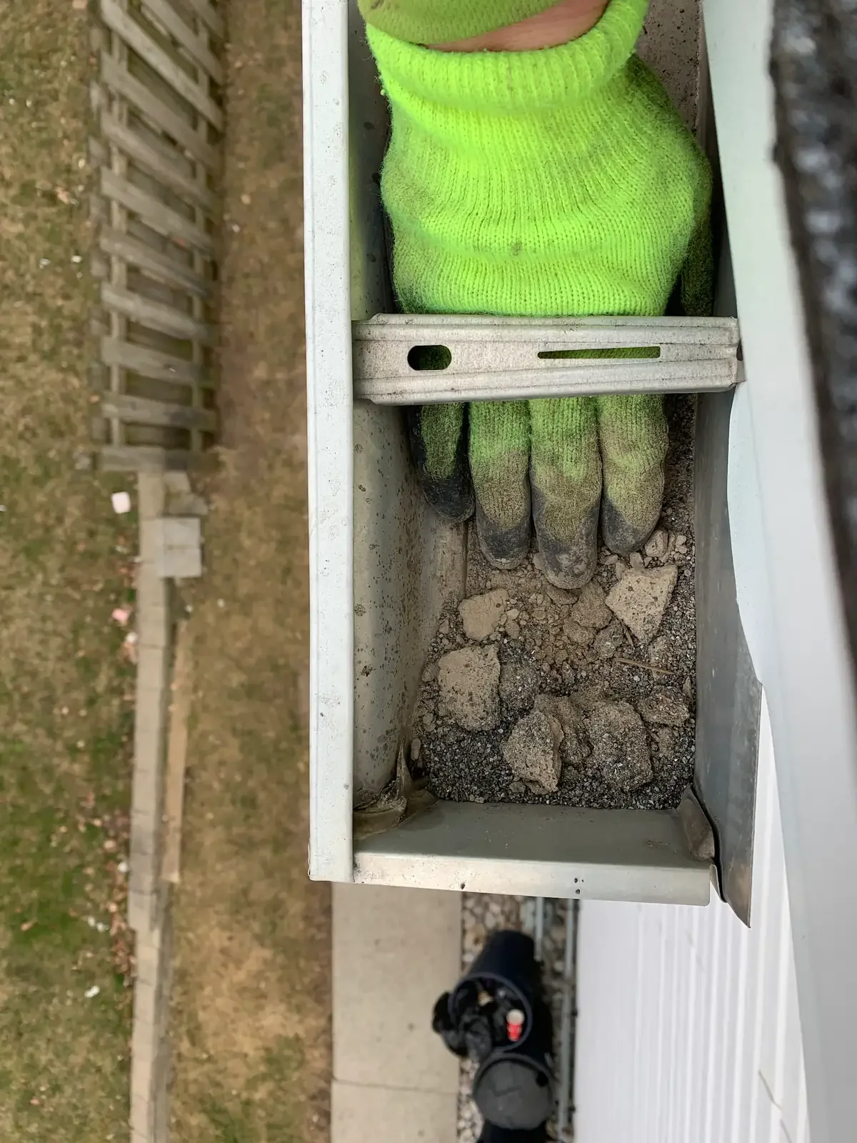 Eavestrough cleaning service in the student area of Waterloo Ontario