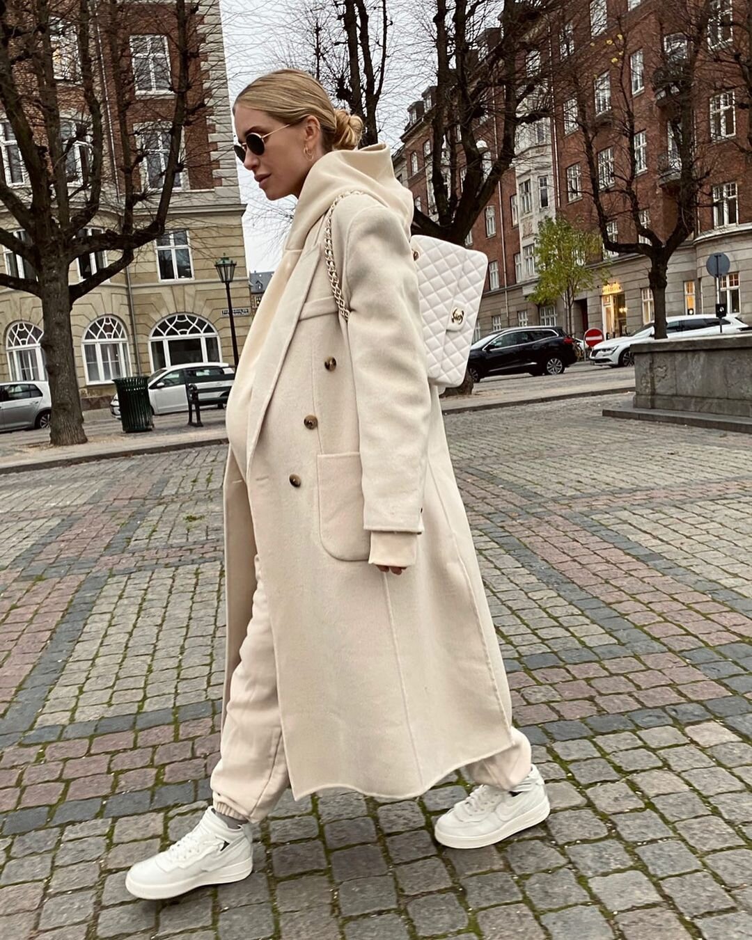 metan læsning Daggry Stay Cozy in These Casual Winter Outfits with Sneakers — ZEITGEIST