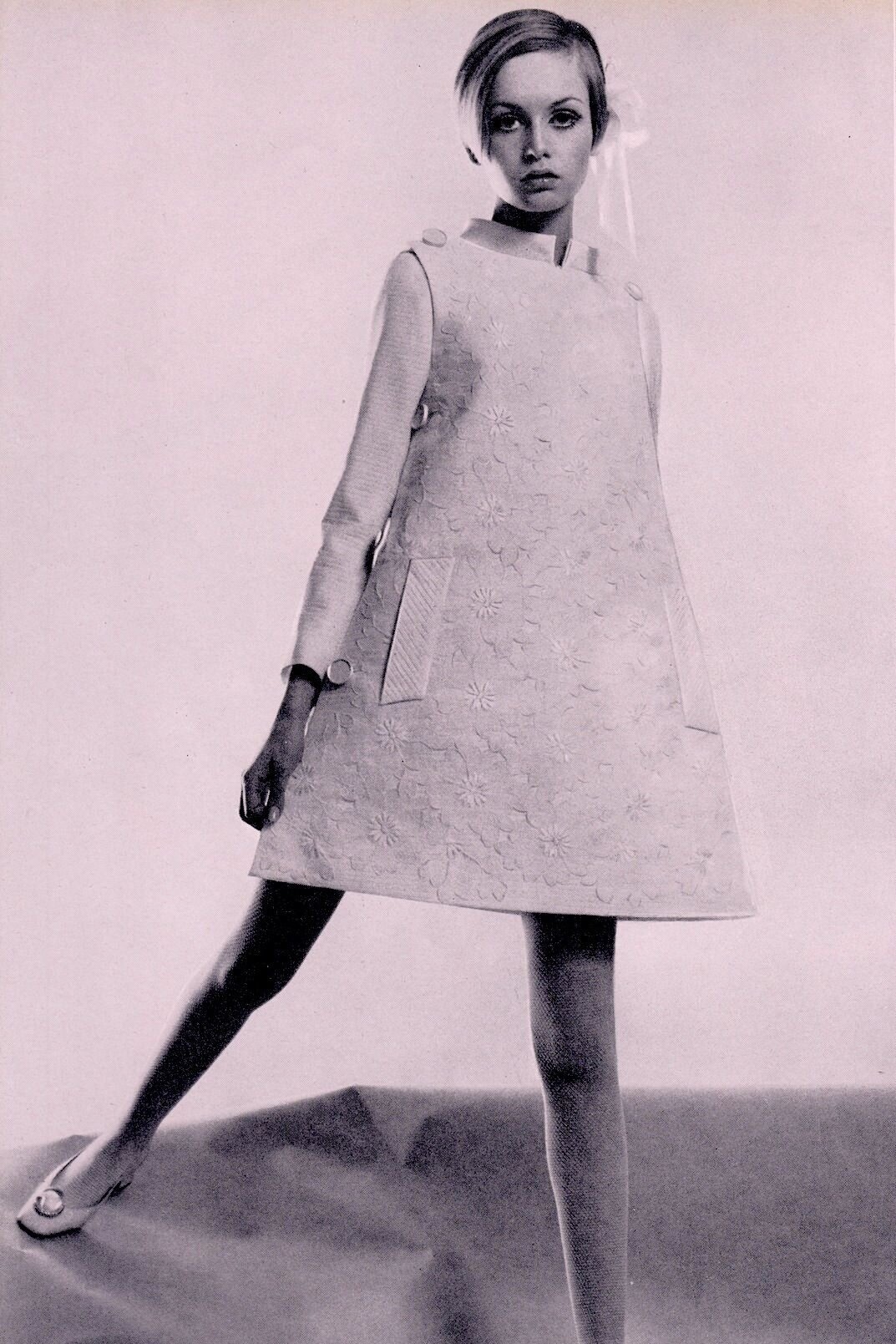 TWIGGY 5x7 Youthful 1960s Fashion Model Portrait Stunning Hollywood ...